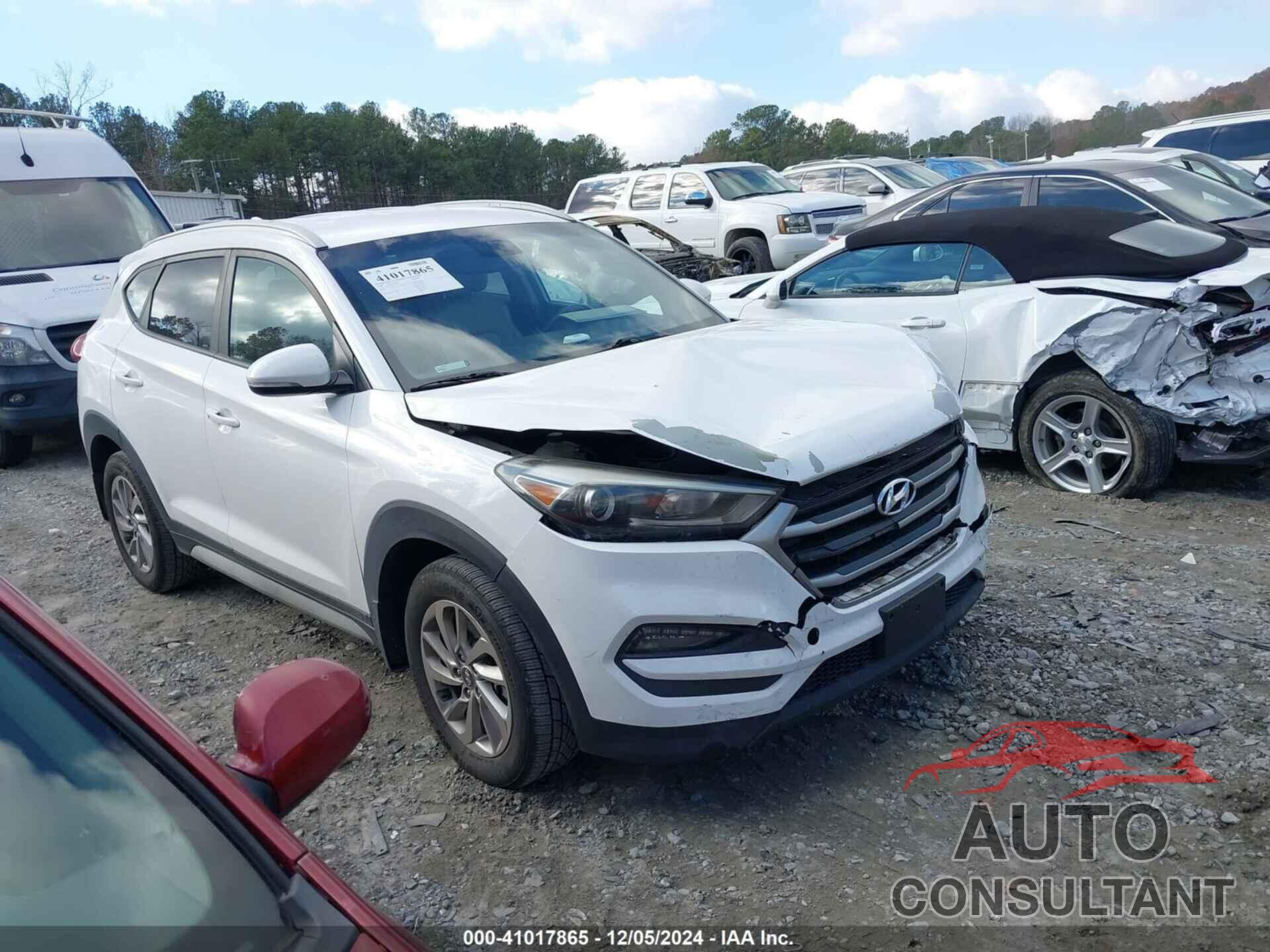 HYUNDAI TUCSON 2018 - KM8J33A49JU710261