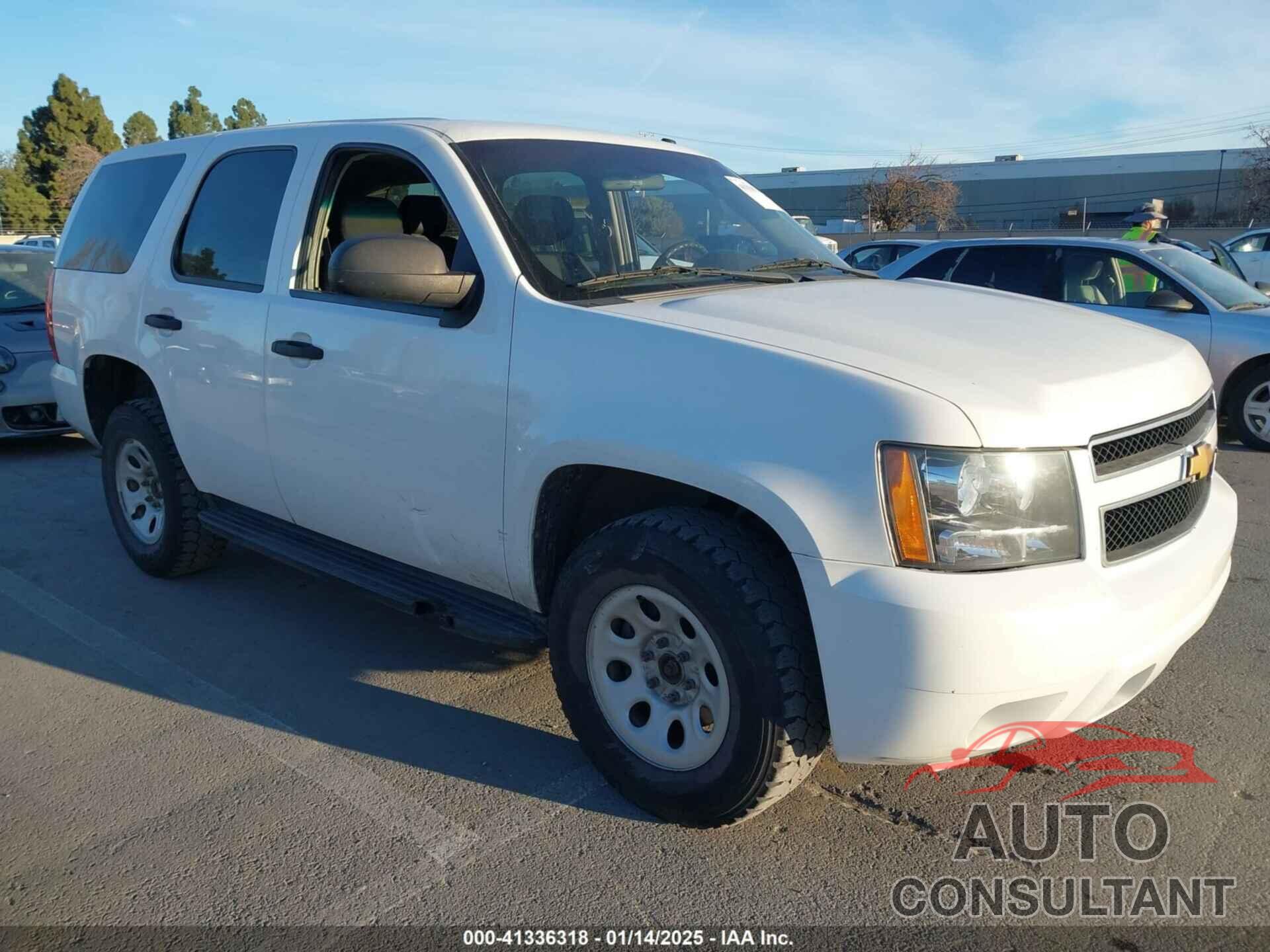 CHEVROLET TAHOE 2013 - 1GNSK2E01DR335154