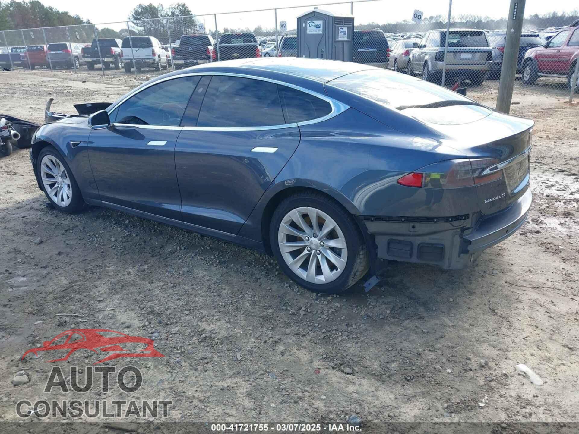 TESLA MODEL S 2017 - 5YJSA1E23HF198592