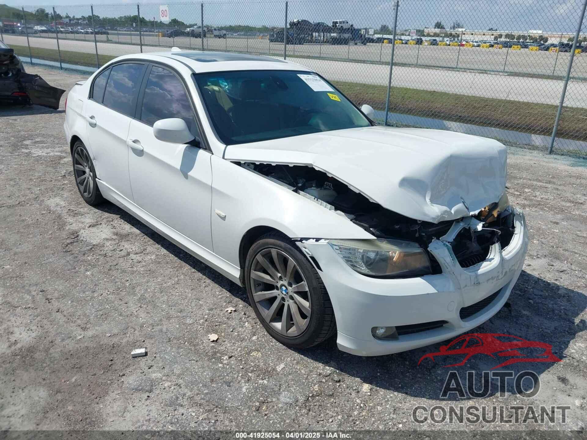 BMW 328I 2011 - WBAPH7C53BE461025