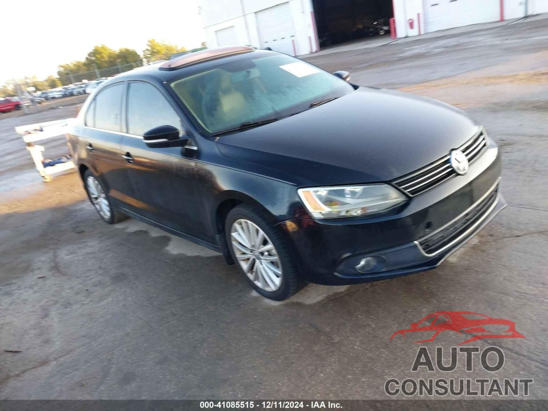 VOLKSWAGEN JETTA 2013 - 3VWLP7AJXDM258289