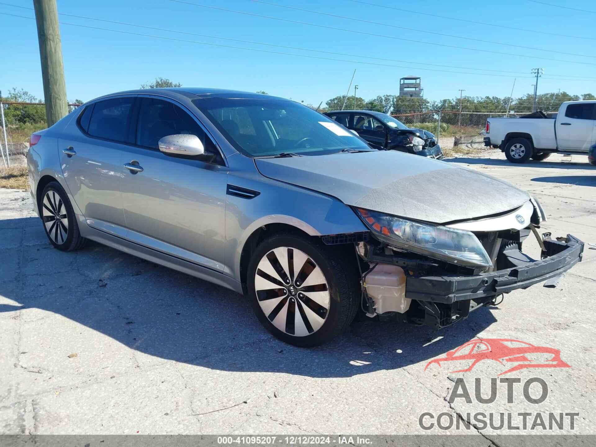 KIA OPTIMA 2011 - KNAGR4A64B5150971