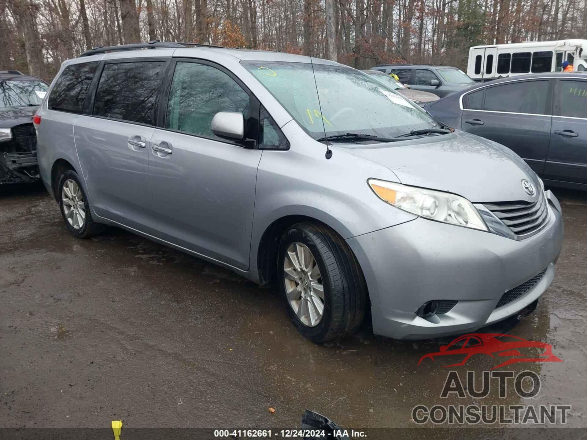 TOYOTA SIENNA 2013 - 5TDDK3DC5DS070243