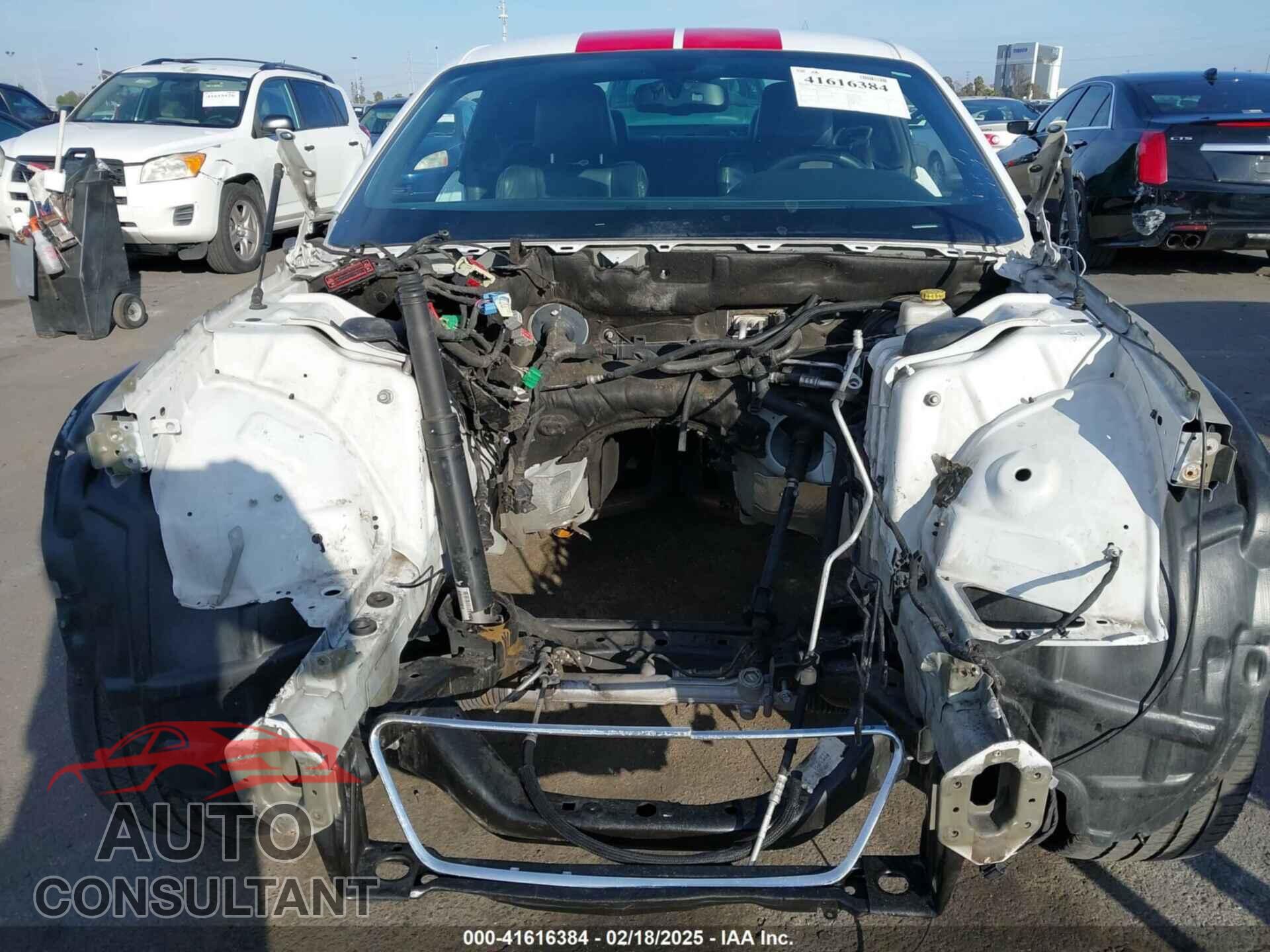 DODGE CHALLENGER 2013 - 2C3CDYCJ7DH529388