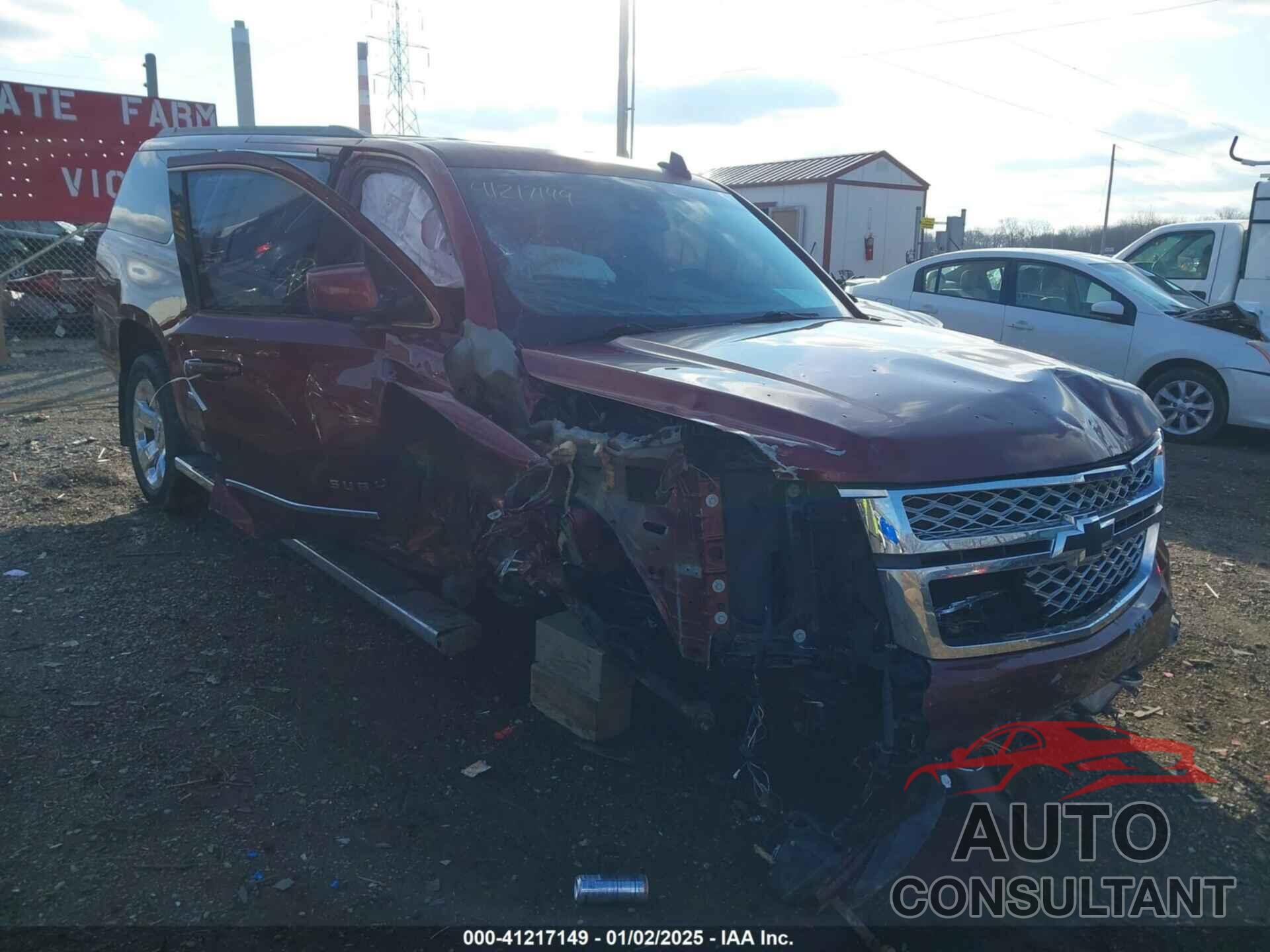 CHEVROLET SUBURBAN 2017 - 1GNSCHKC9HR233086