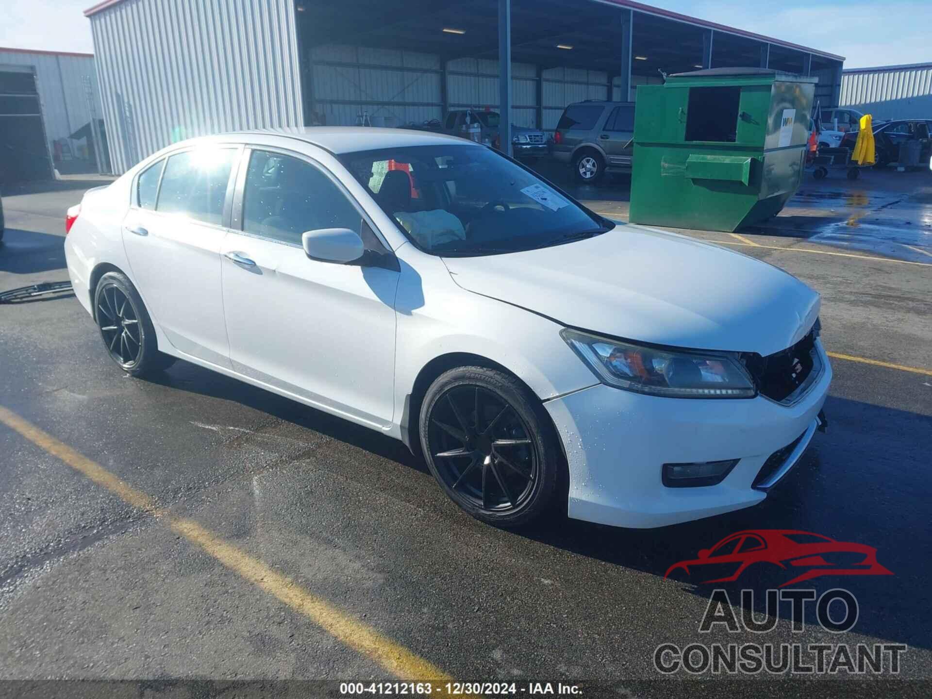 HONDA ACCORD 2015 - 1HGCR2F50FA159557