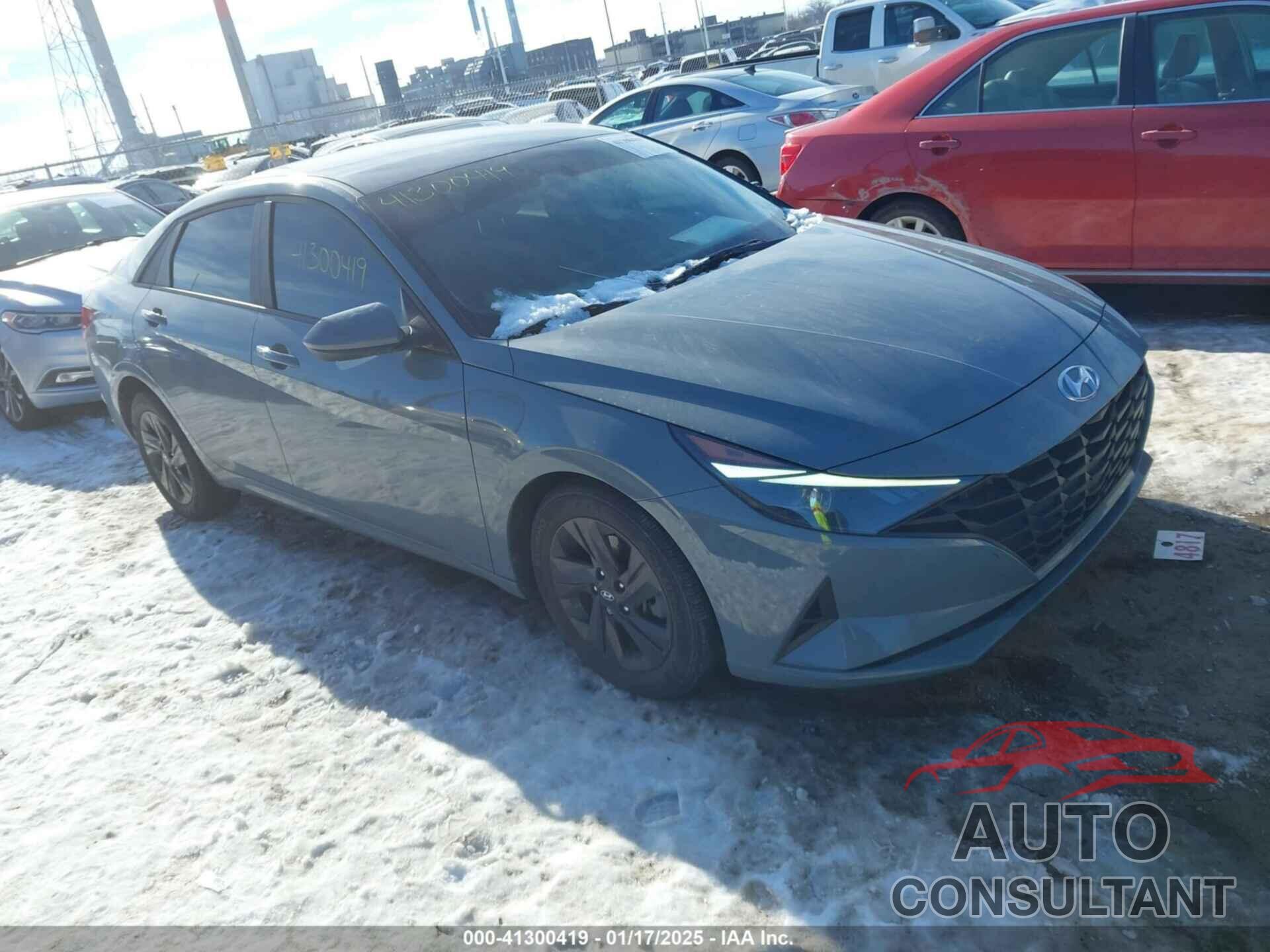 HYUNDAI ELANTRA 2022 - KMHLM4AG4NU245285