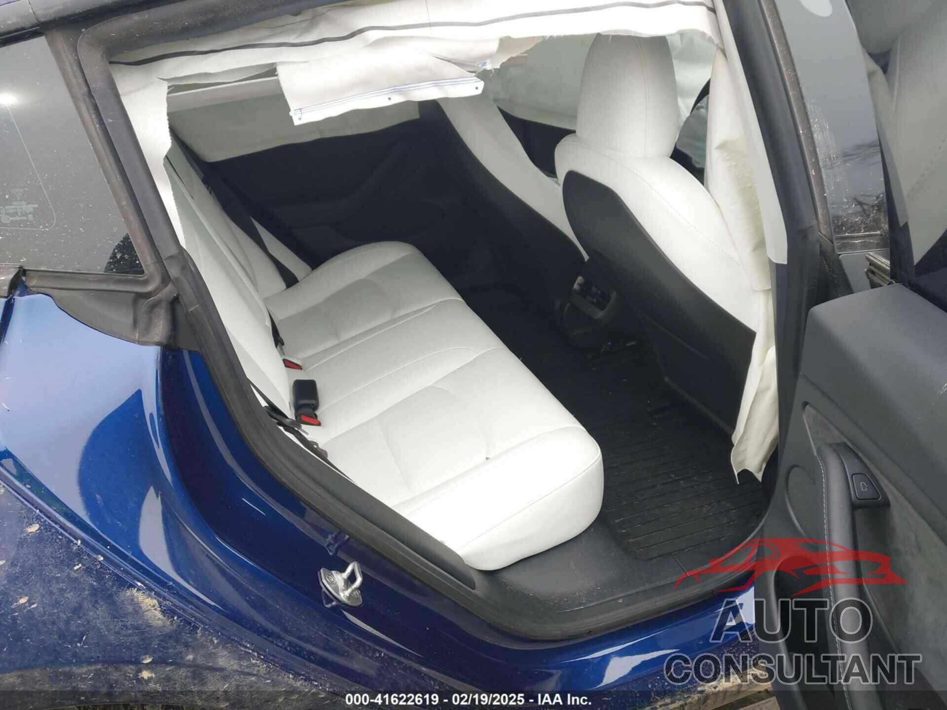 TESLA MODEL 3 2023 - 5YJ3E1EA7PF603125