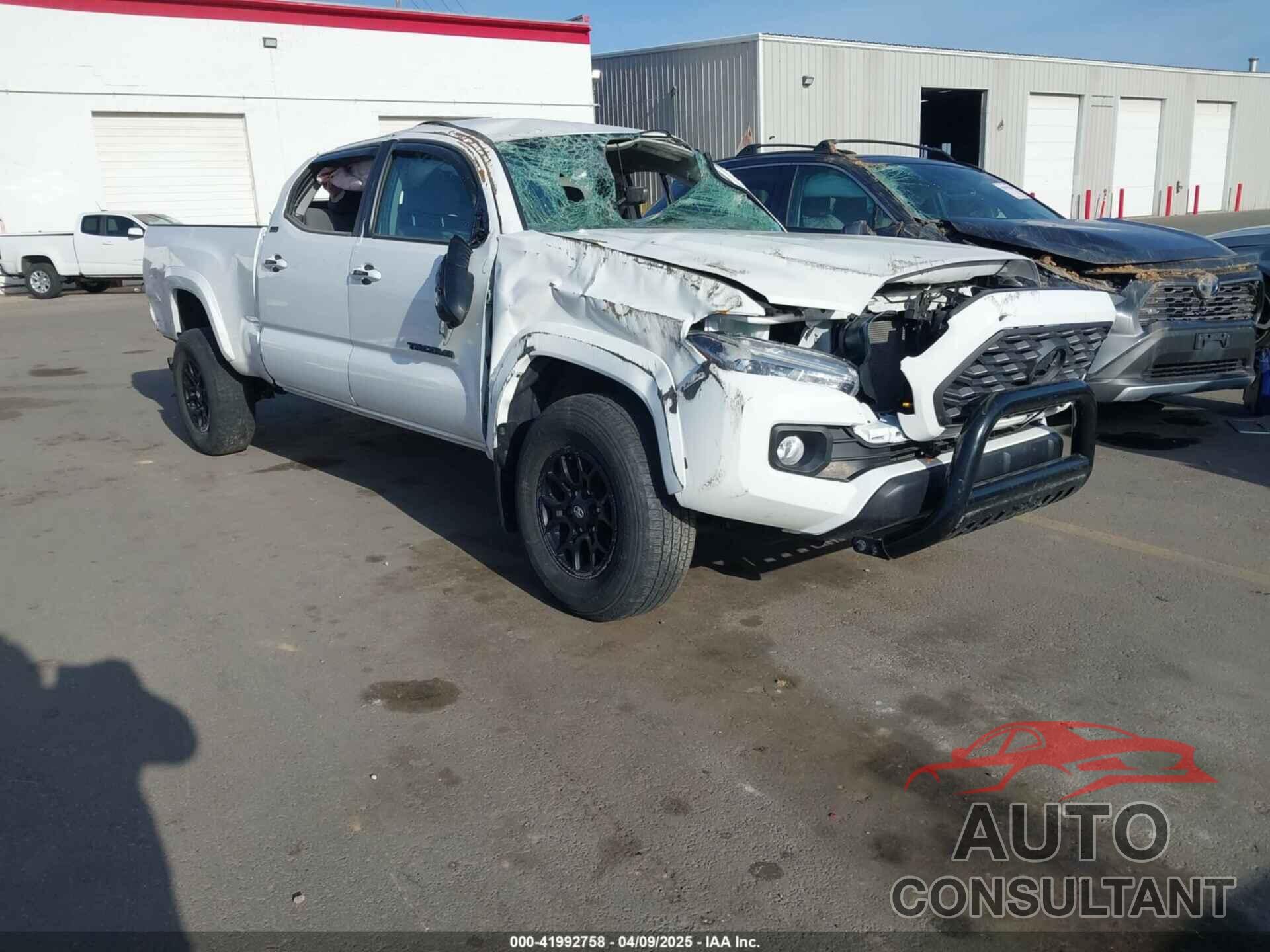 TOYOTA TACOMA 2022 - 3TMDZ5BNXNM122169