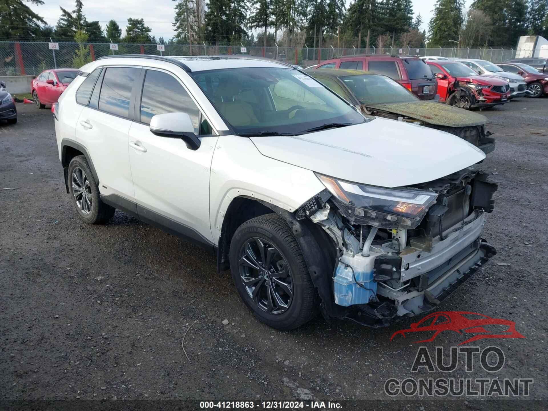 TOYOTA RAV4 HYBRID 2022 - JTMB6RFV0NJ020121