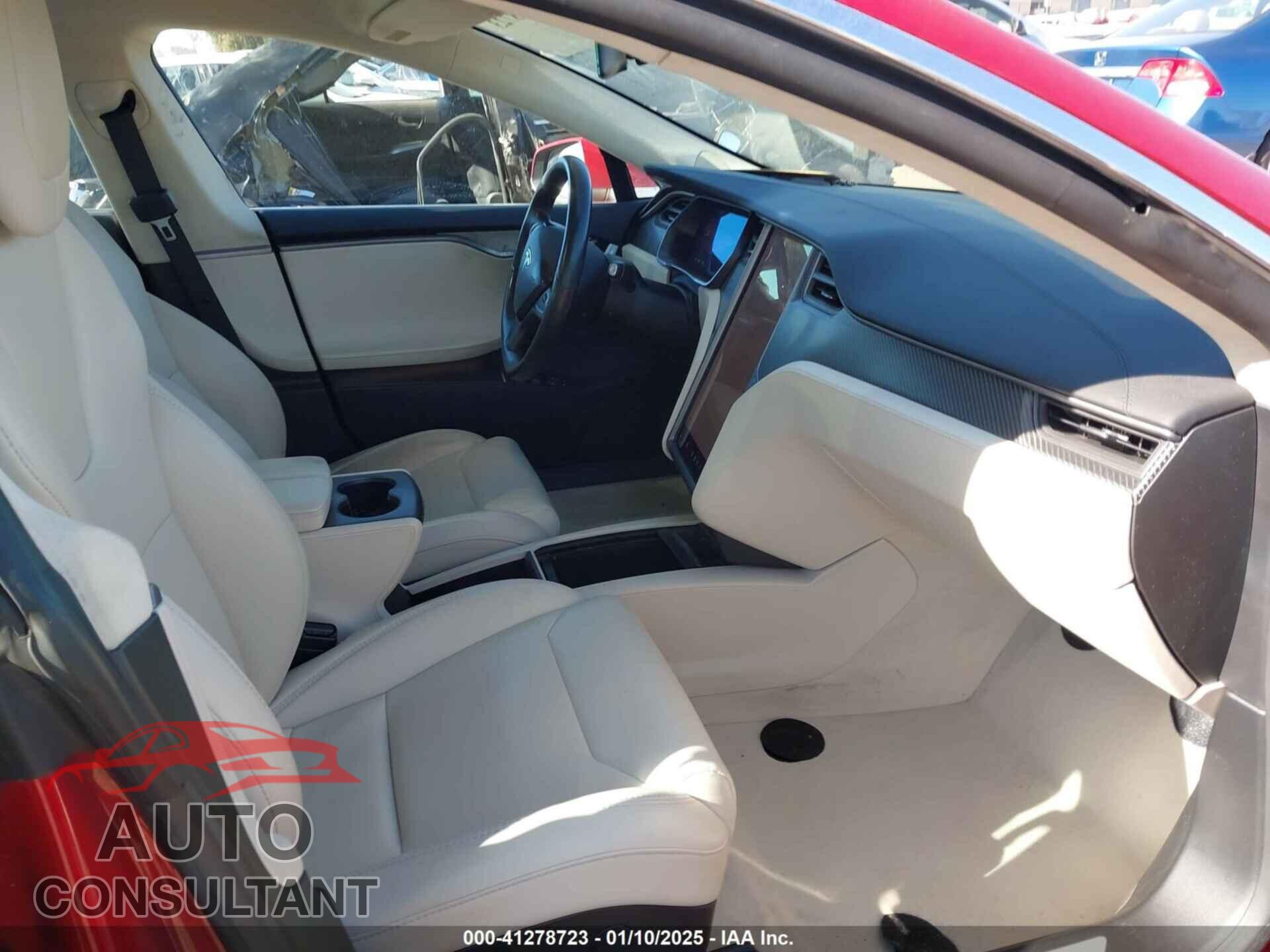 TESLA MODEL S 2018 - 5YJSA1E23JF281932