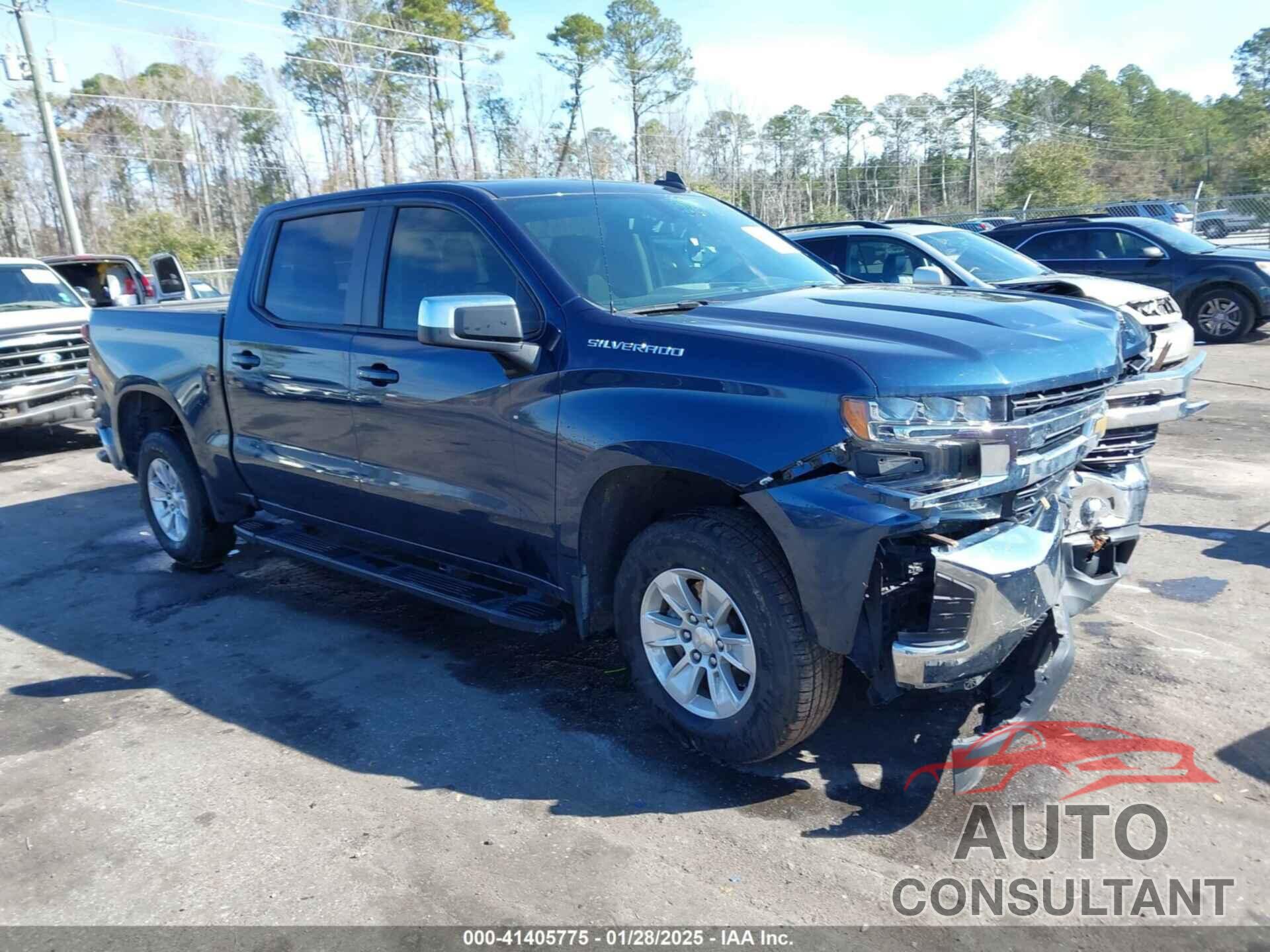 CHEVROLET SILVERADO 1500 2021 - 1GCPWCED6MZ407610