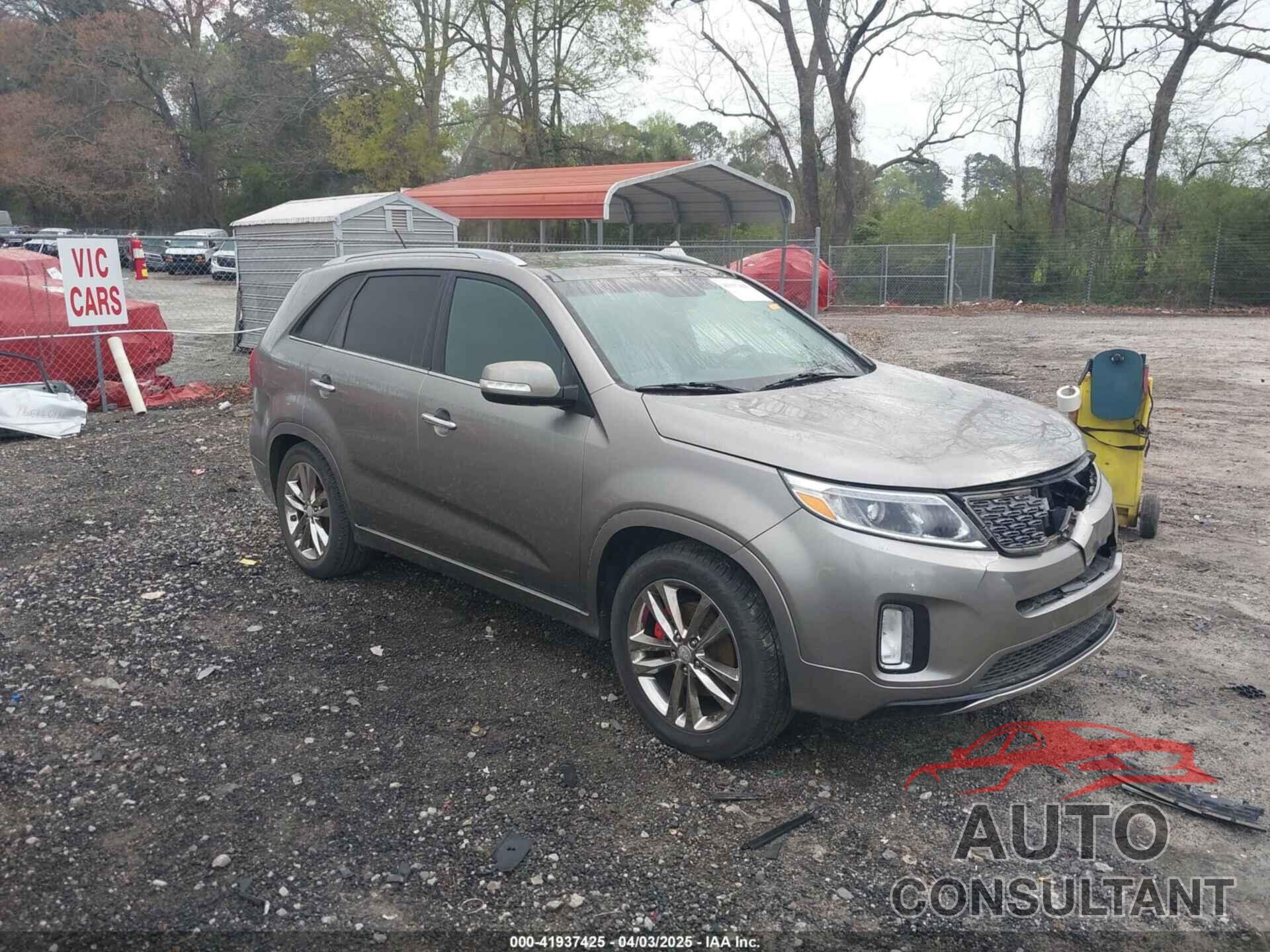 KIA SORENTO 2014 - 5XYKW4A75EG440789