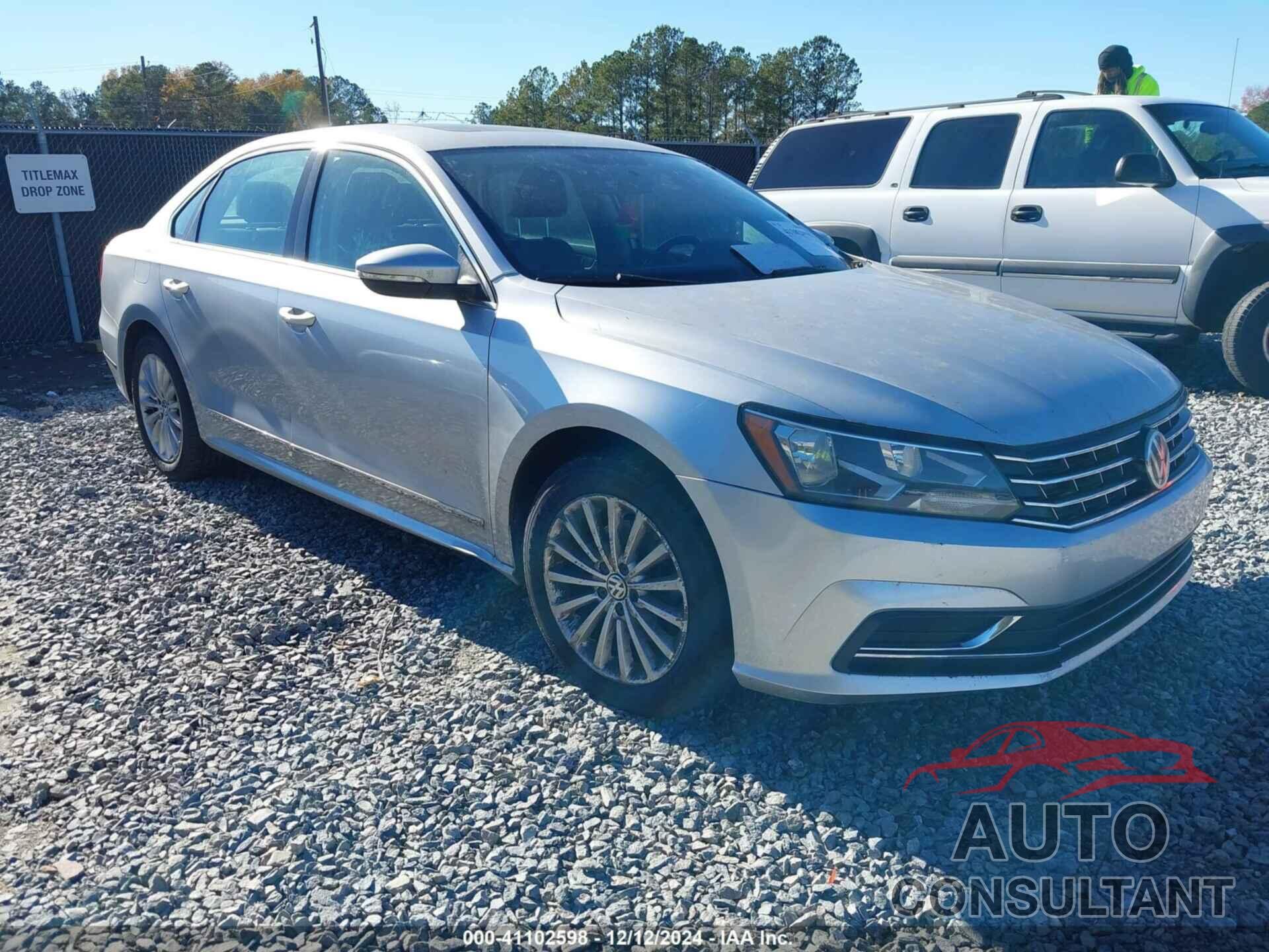 VOLKSWAGEN PASSAT 2016 - 1VWBT7A32GC023545