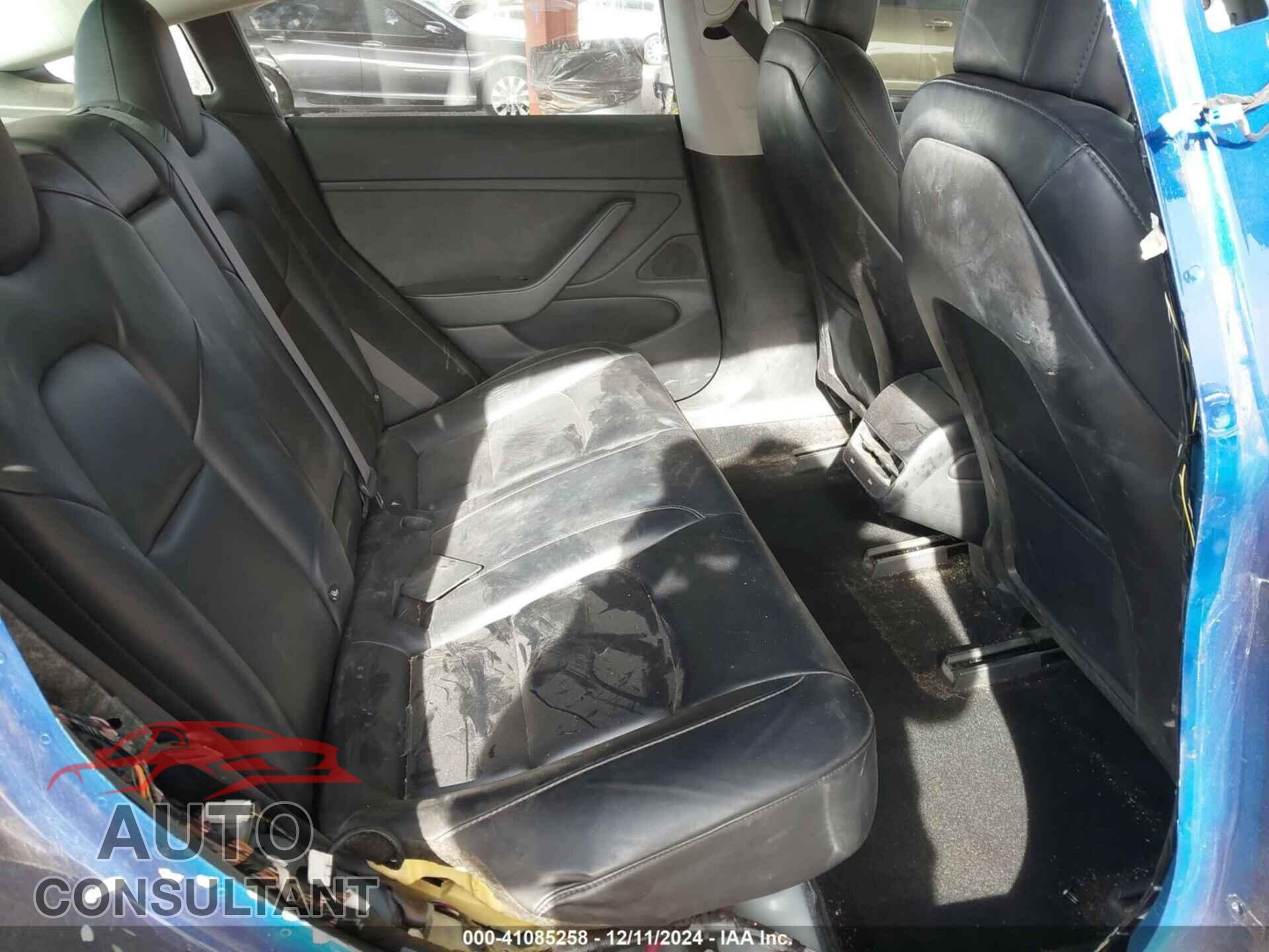 TESLA MODEL 3 2018 - 5YJ3E1EA2JF075999