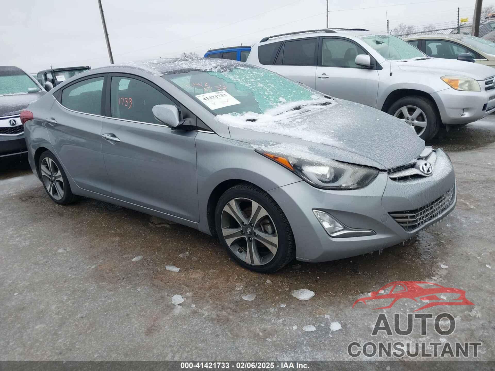 HYUNDAI ELANTRA 2015 - KMHDH4AH8FU382779