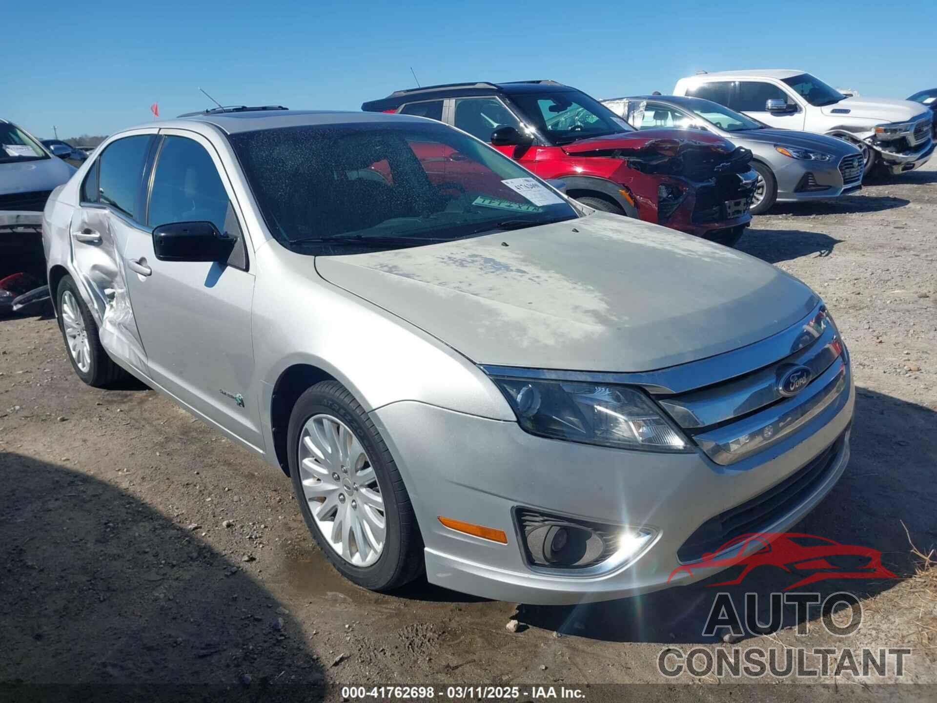 FORD FUSION HYBRID 2010 - 3FADP0L33AR152056