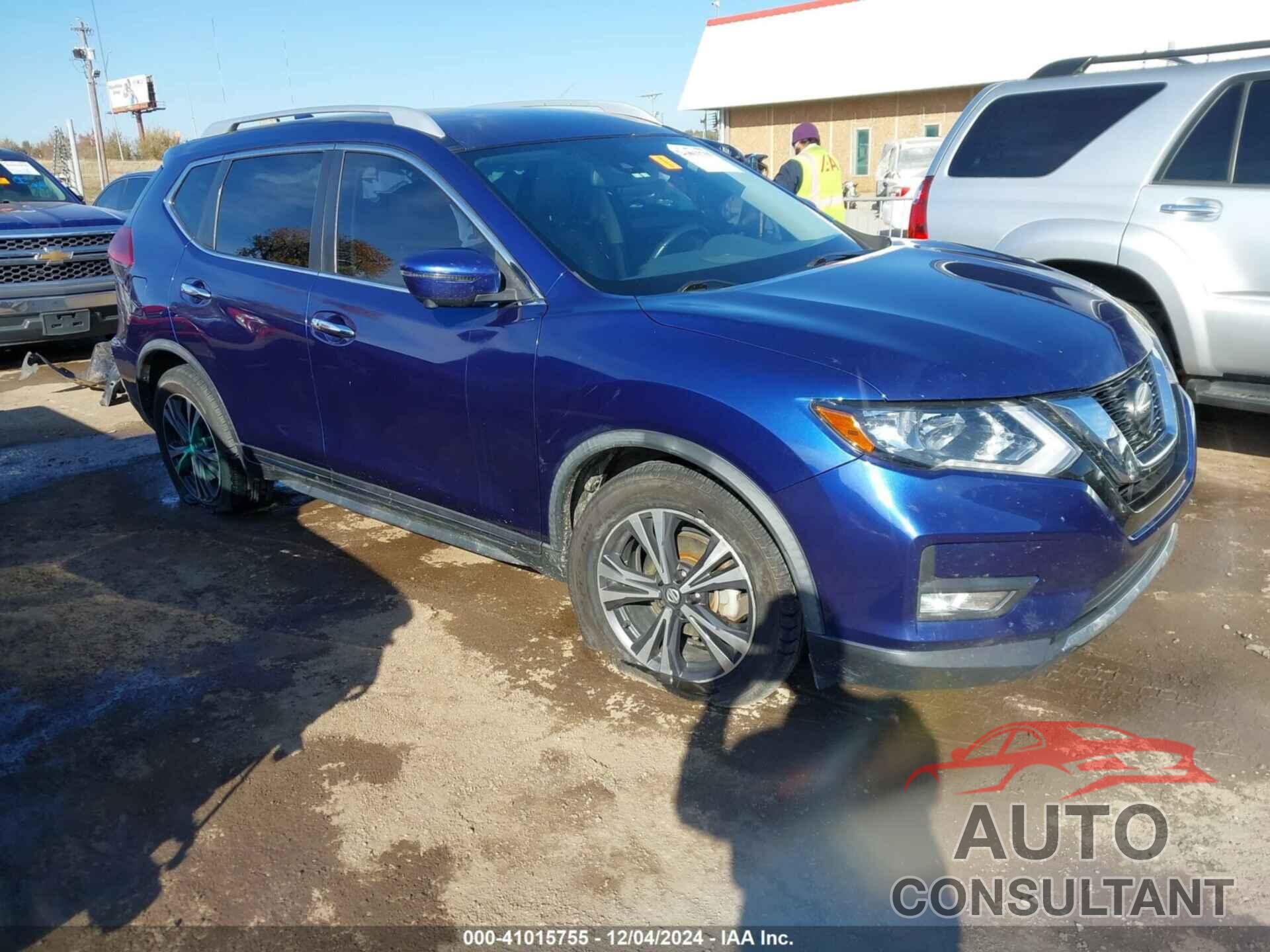 NISSAN ROGUE 2018 - JN8AT2MT4JW456193