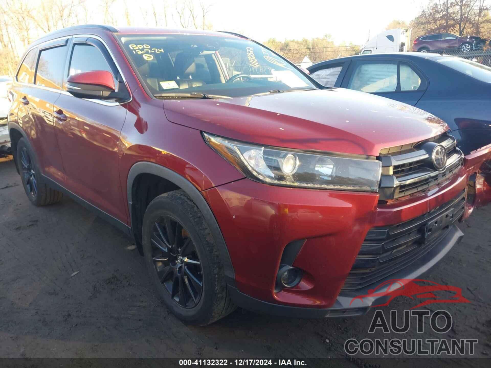 TOYOTA HIGHLANDER 2019 - 5TDJZRFH4KS586472