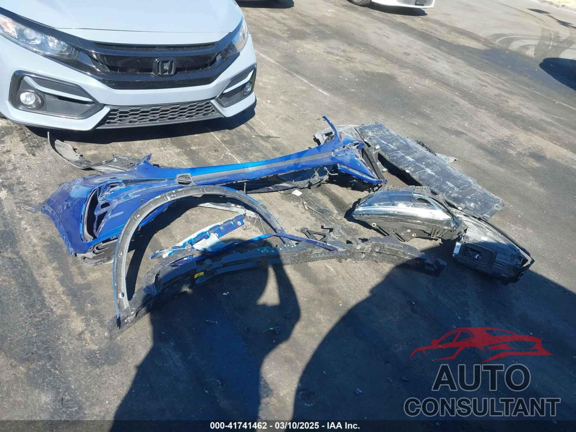 MERCEDES-BENZ GLC 300 2023 - W1NKM4GB1PU017705