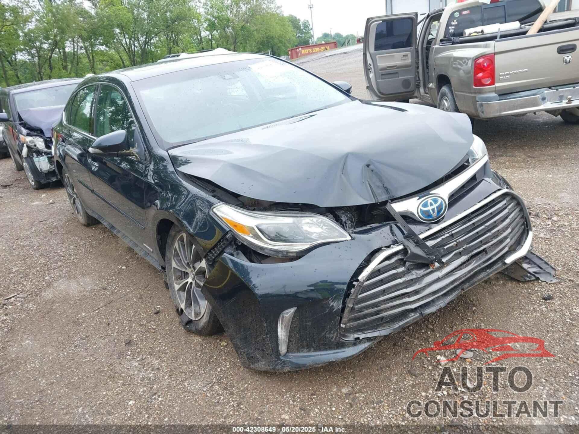 TOYOTA AVALON HYBRID 2018 - 4T1BD1EB4JU062147
