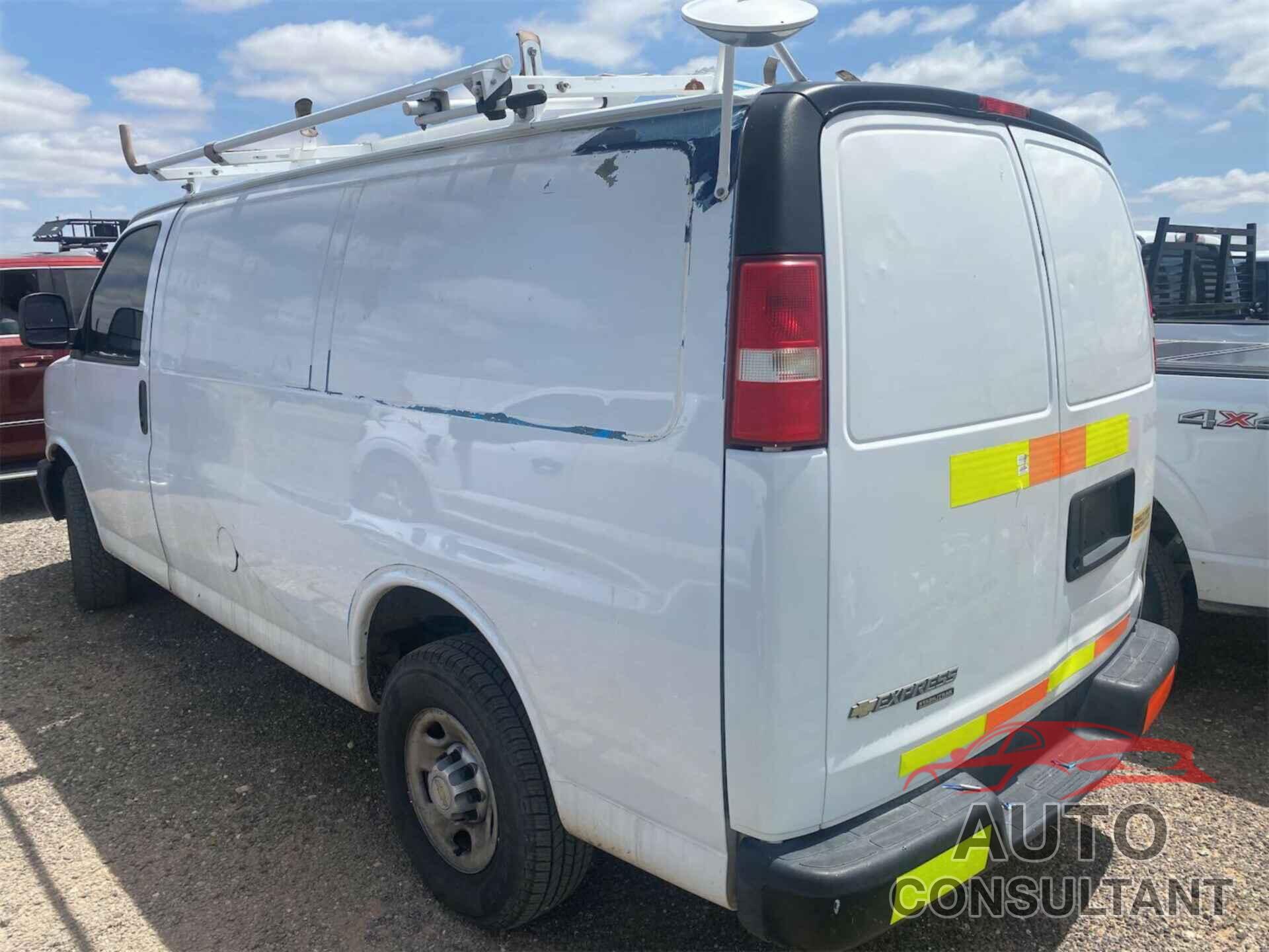 CHEVROLET EXPRESS 2500 2012 - 1GCWGFCA8C1168156