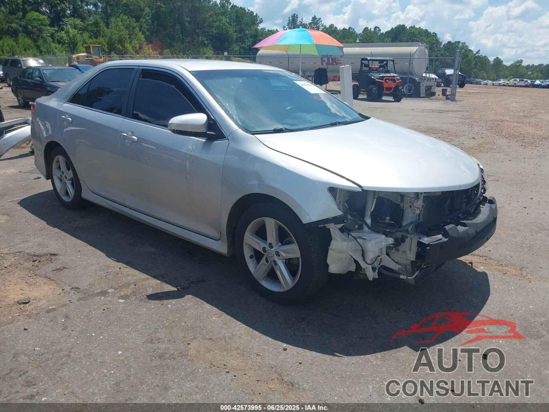 TOYOTA CAMRY 2013 - 4T1BF1FKXDU214042