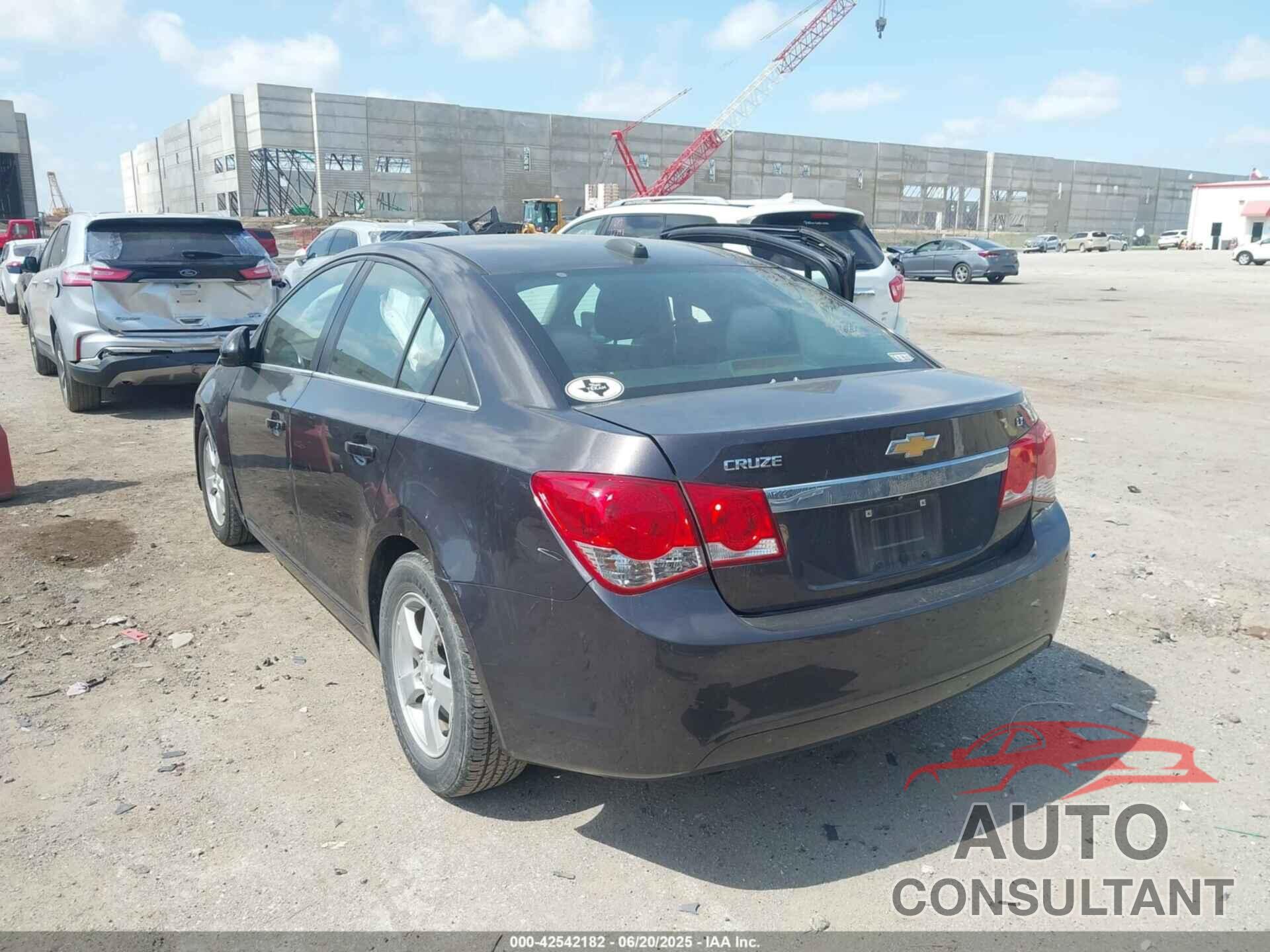 CHEVROLET CRUZE 2015 - 1G1PC5SBXF7223964