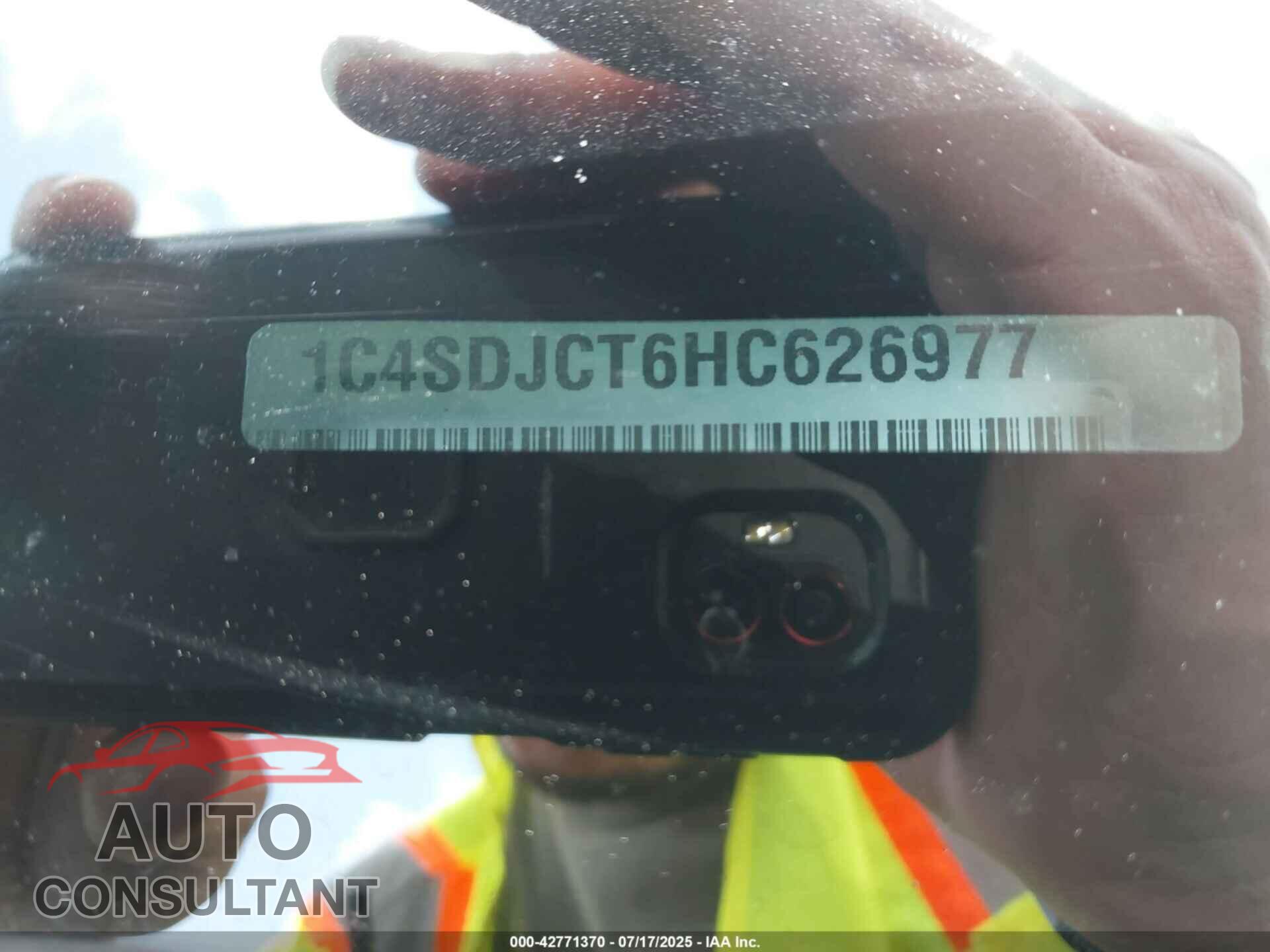 DODGE DURANGO 2017 - 1C4SDJCT6HC626977
