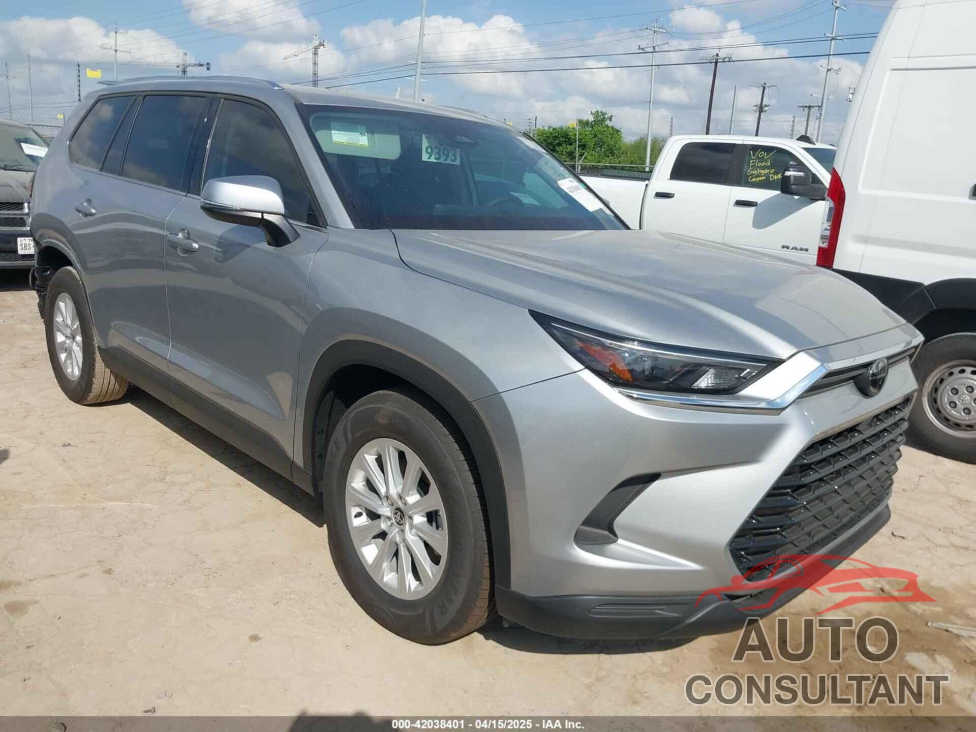 TOYOTA GRAND HIGHLANDER 2024 - 5TDAAAA55RS017176