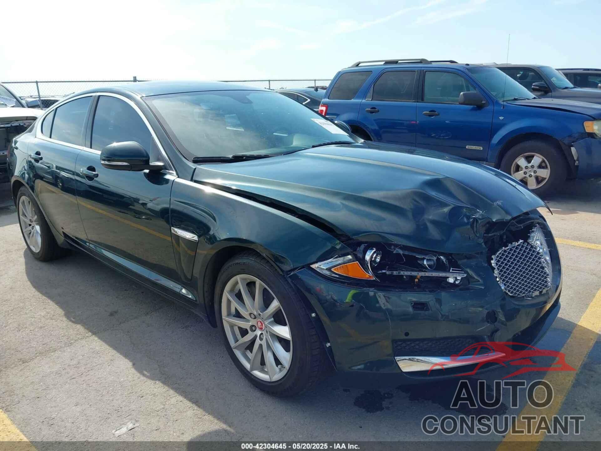 JAGUAR XF 2015 - SAJWA0FS2FPU81130