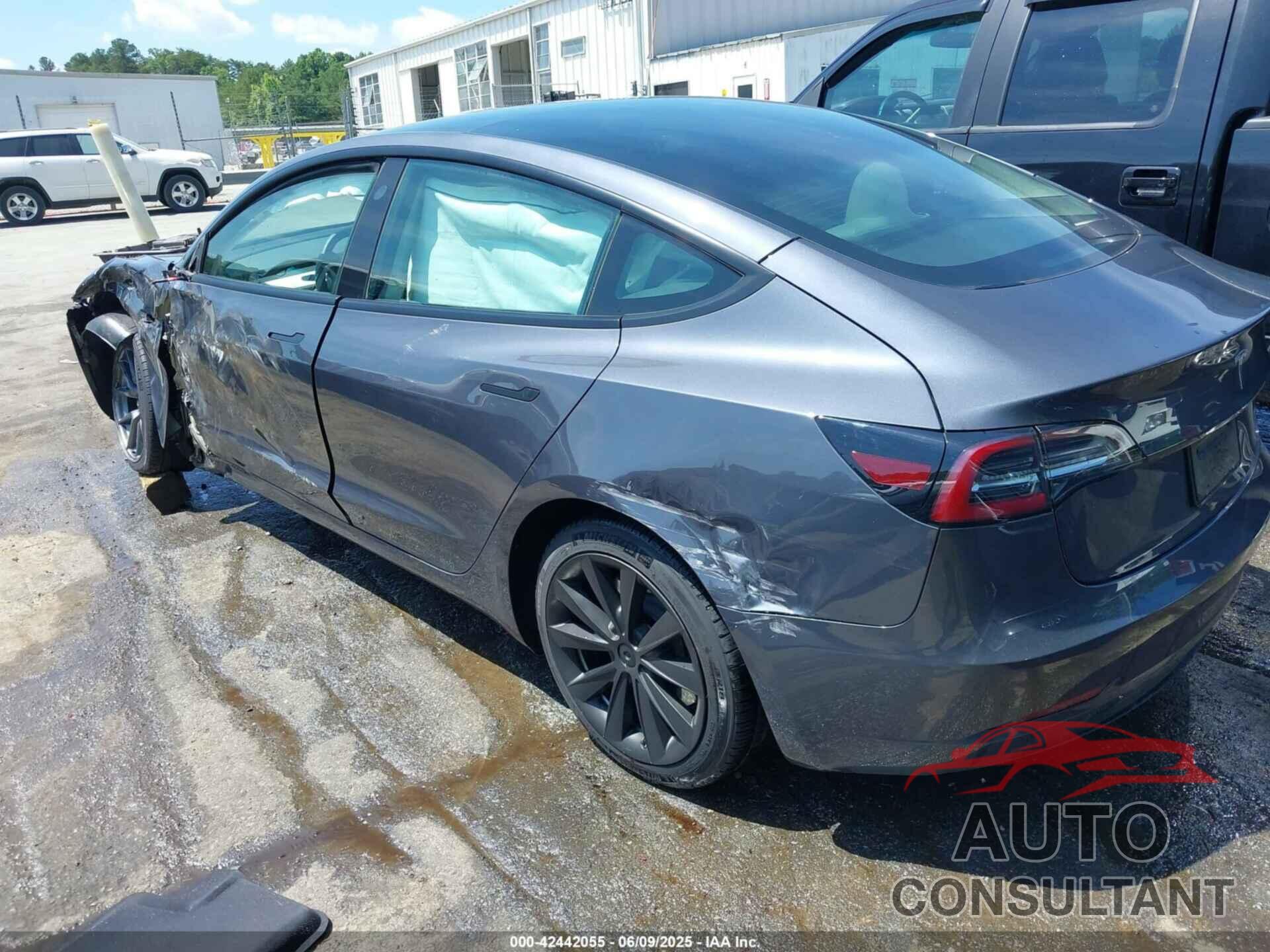 TESLA MODEL 3 2023 - 5YJ3E1EA7PF413311