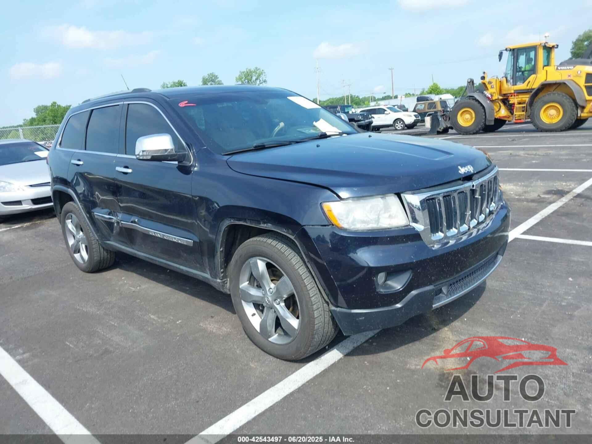 JEEP GRAND CHEROKEE 2011 - 1J4RR5GTXBC500771