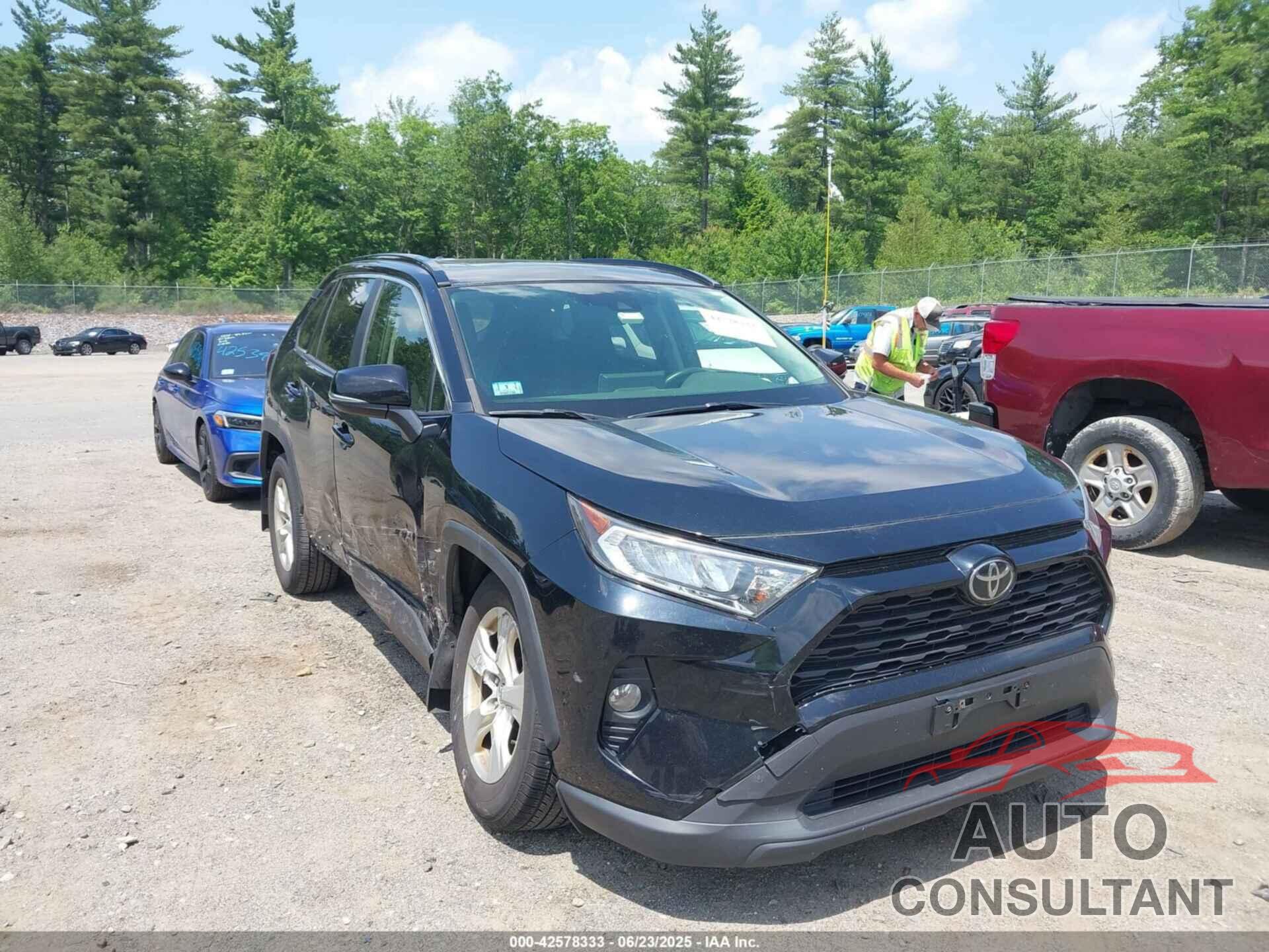 TOYOTA RAV4 2019 - JTMP1RFV6KD504325