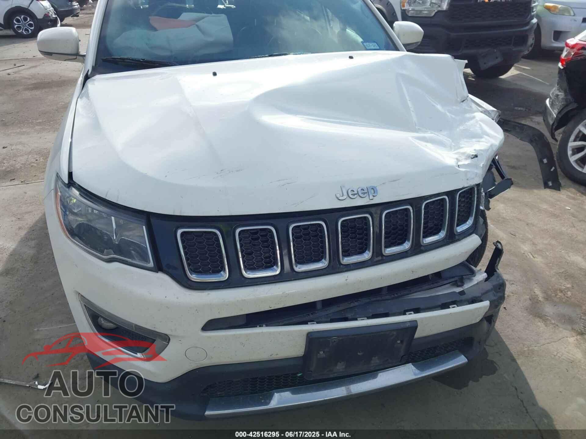 JEEP COMPASS 2020 - 3C4NJCCB1LT114565
