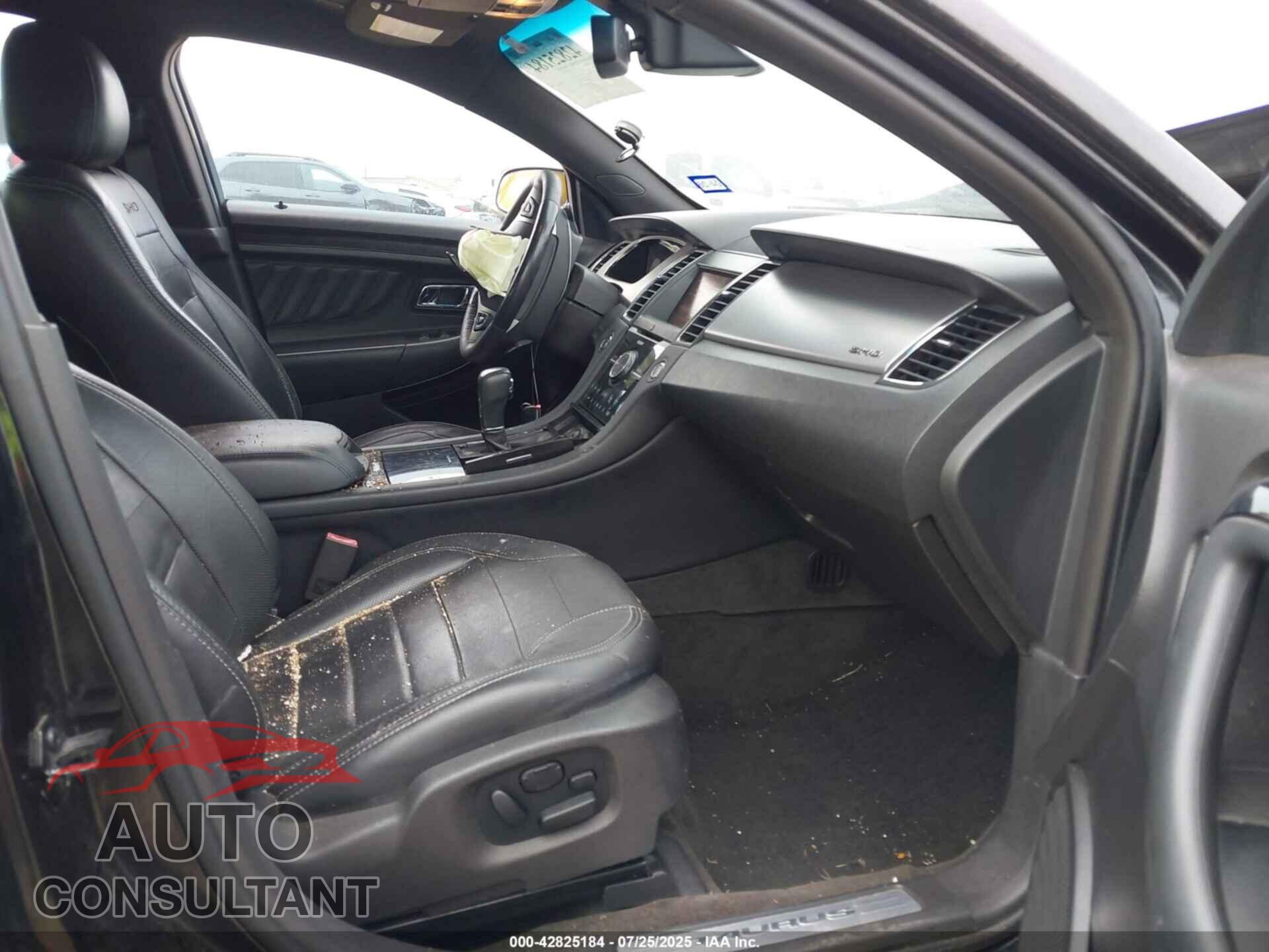 FORD TAURUS 2013 - 1FAHP2KT3DG171961