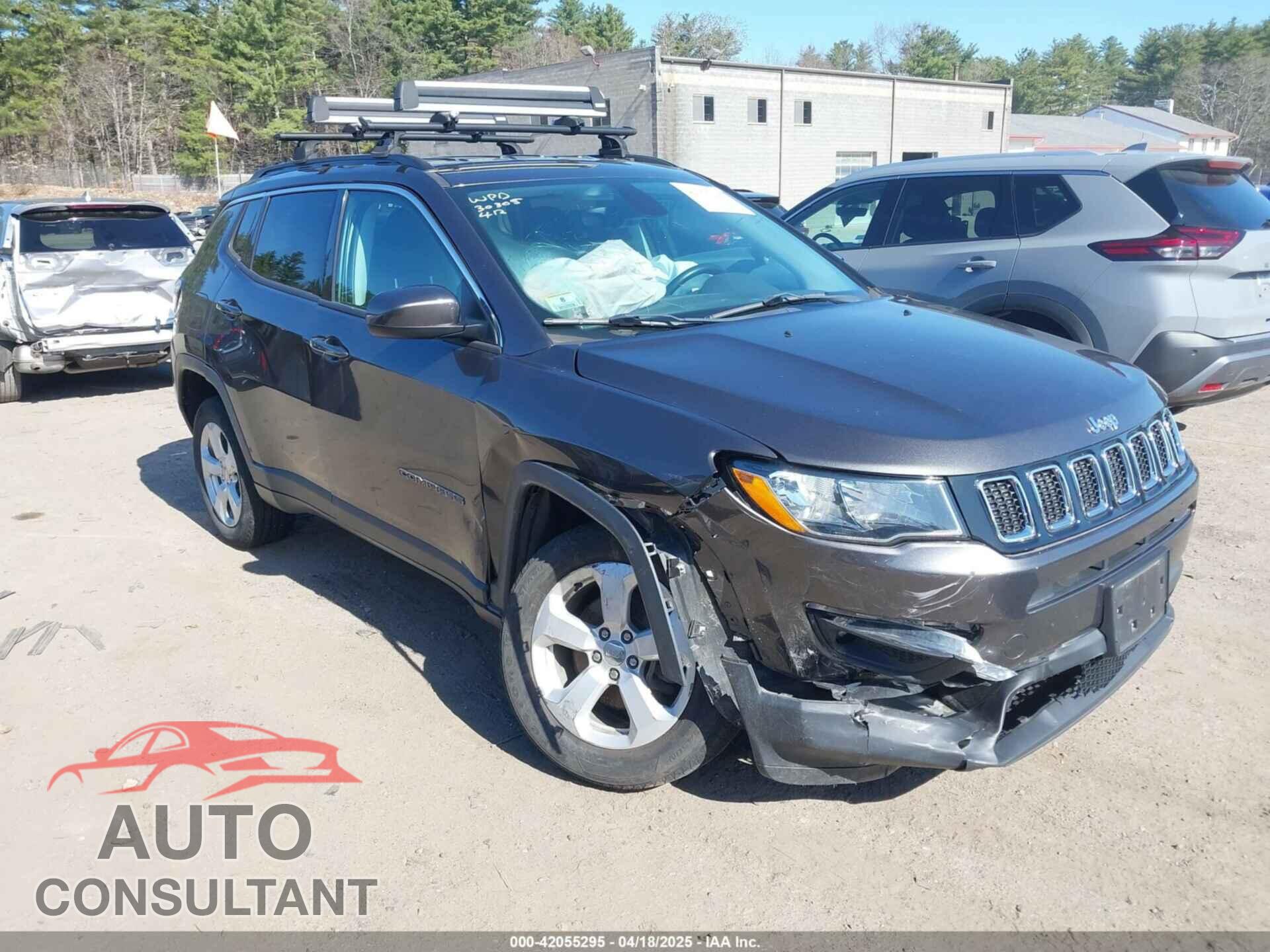 JEEP COMPASS 2018 - 3C4NJDBB3JT401720