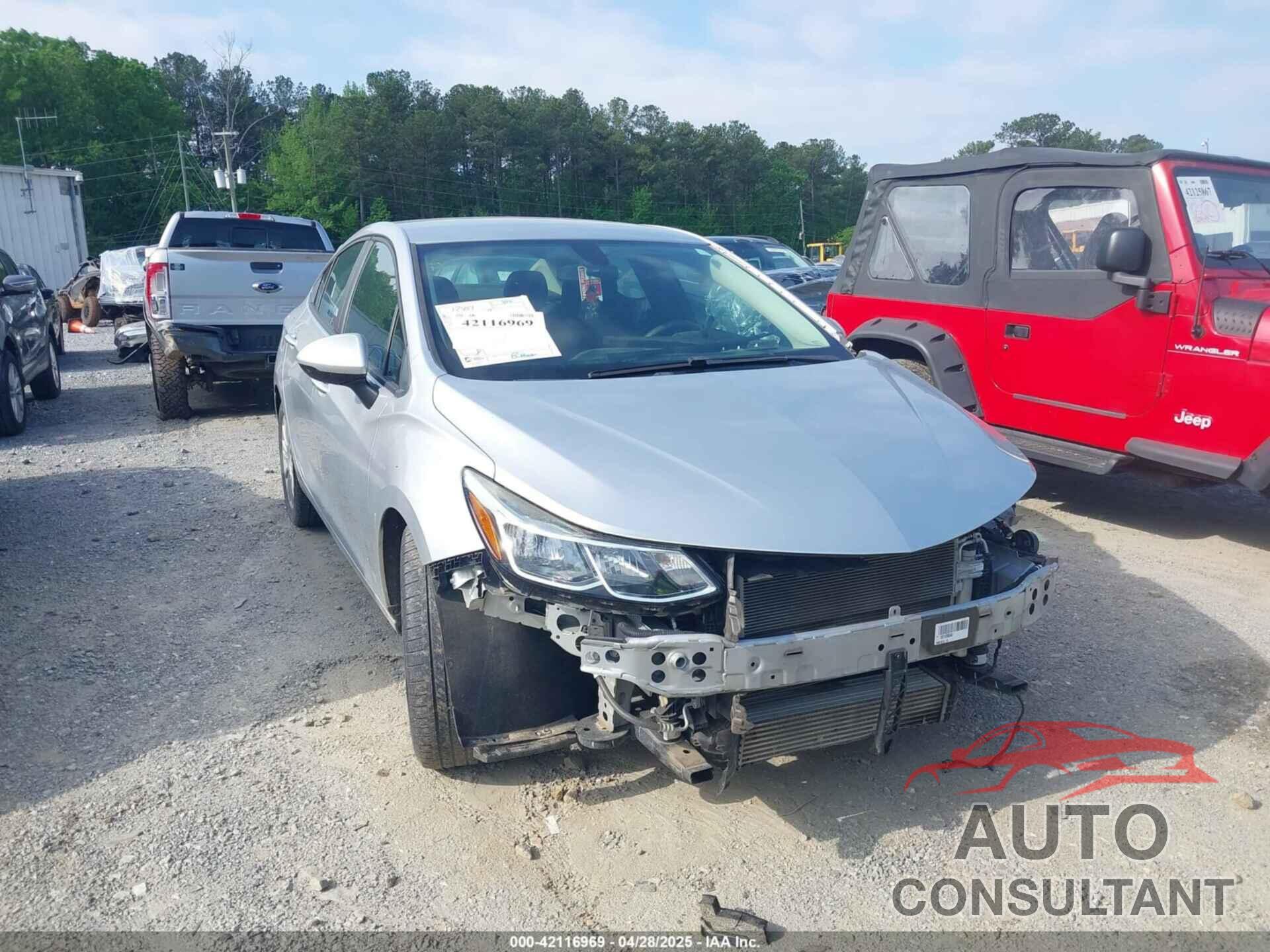 CHEVROLET CRUZE 2018 - 1G1BC5SM7J7159385