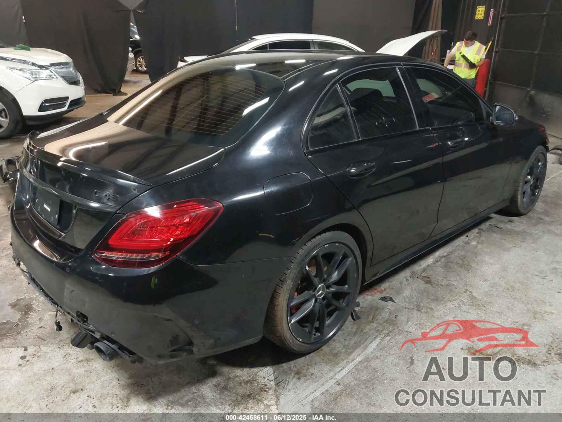 MERCEDES-BENZ AMG C 43 2020 - W1KWF6EB1LR574604