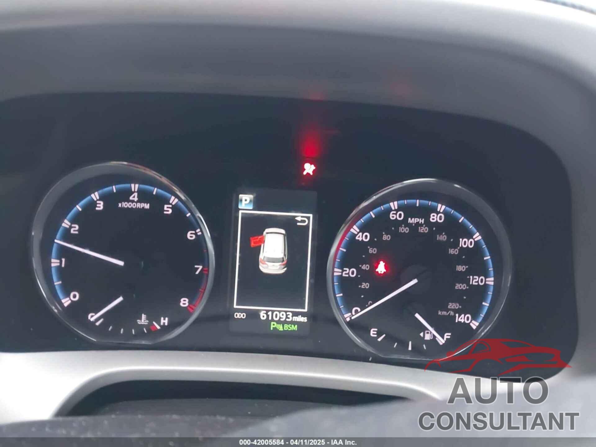 TOYOTA RAV4 2017 - 2T3DFREV4HW576142