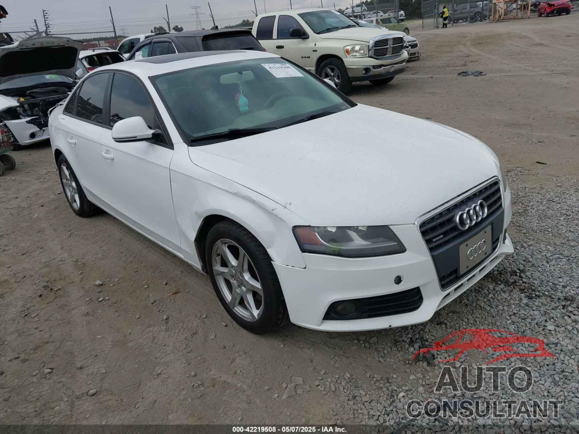 AUDI A4 2009 - WAULF78KX9N035426