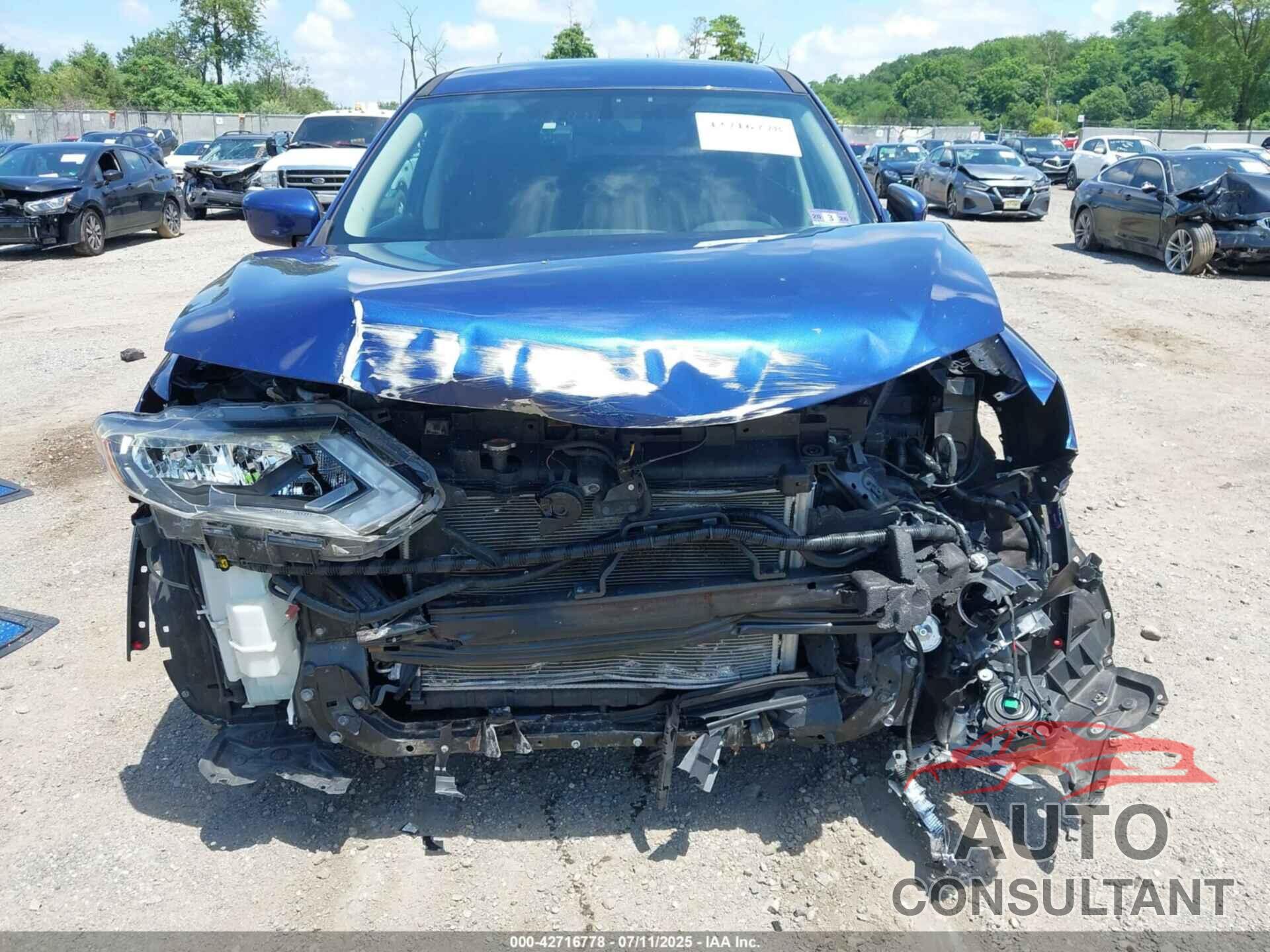 NISSAN ROGUE 2017 - 5N1AT2MV9HC785847