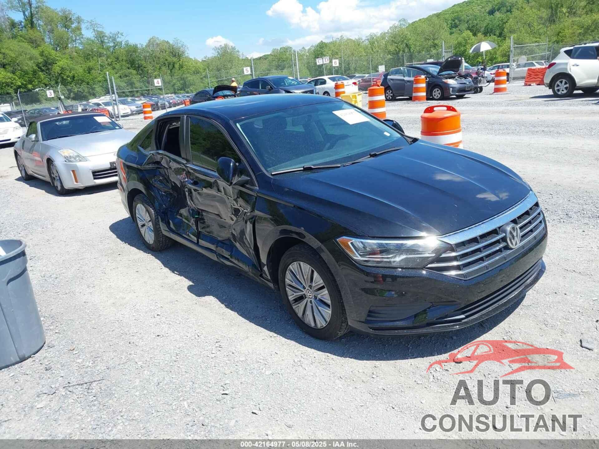 VOLKSWAGEN JETTA 2019 - 3VWC57BU8KM090633