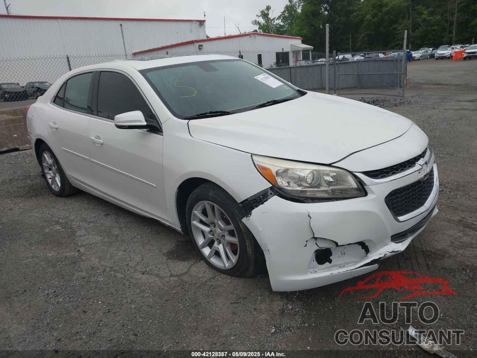 CHEVROLET MALIBU 2015 - 1G11C5SL2FU117055