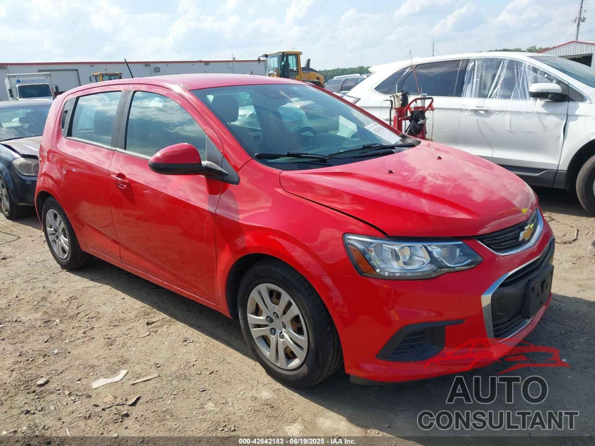 CHEVROLET SONIC 2020 - 1G1JG6SB3L4131561