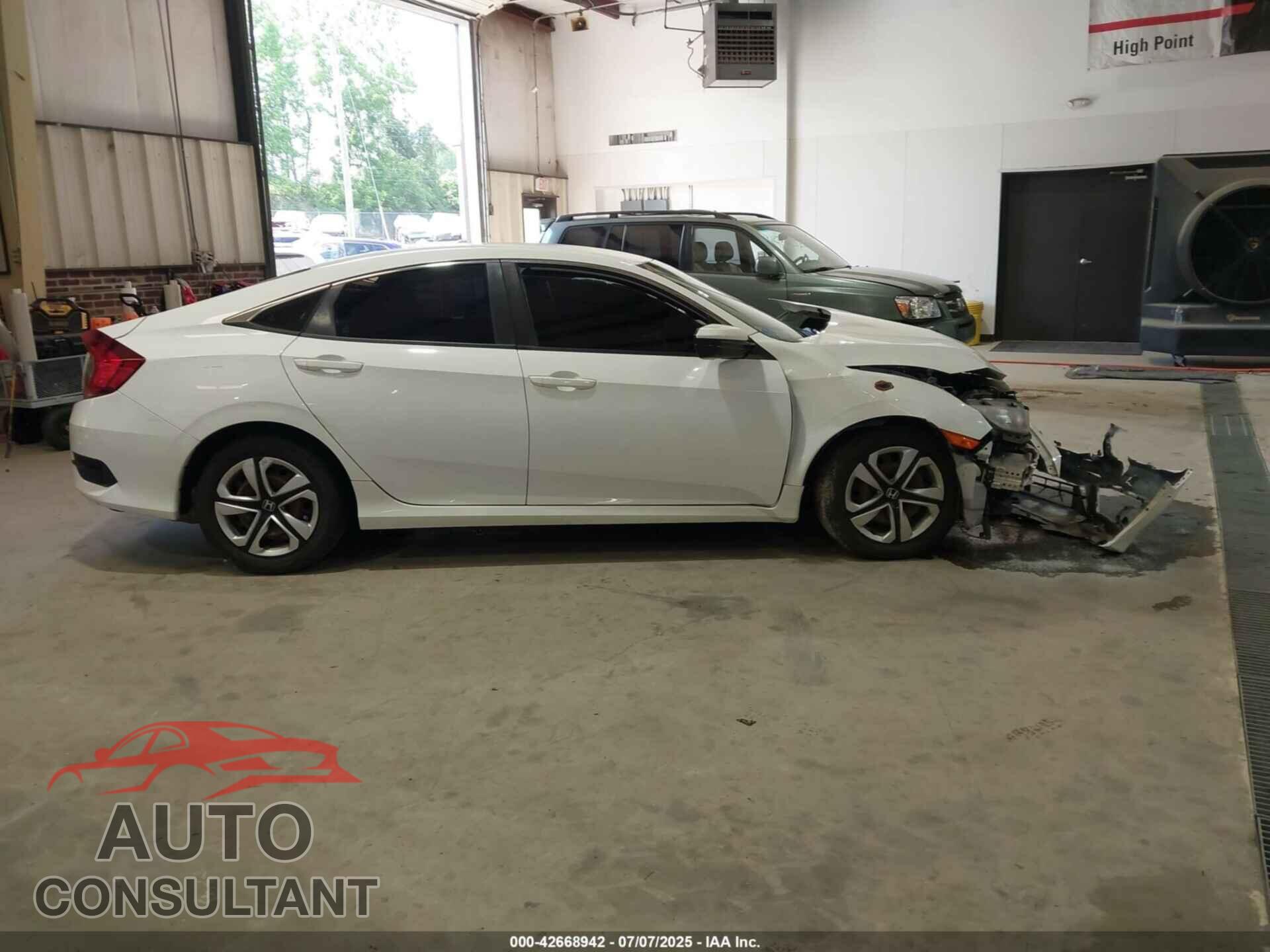 HONDA CIVIC 2017 - 19XFC2F58HE068906