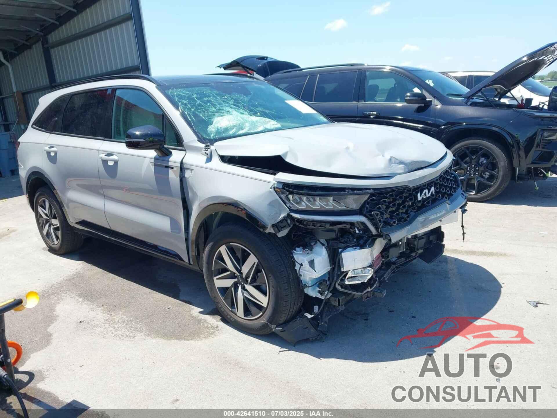 KIA SORENTO 2023 - 5XYRH4LF5PG228054
