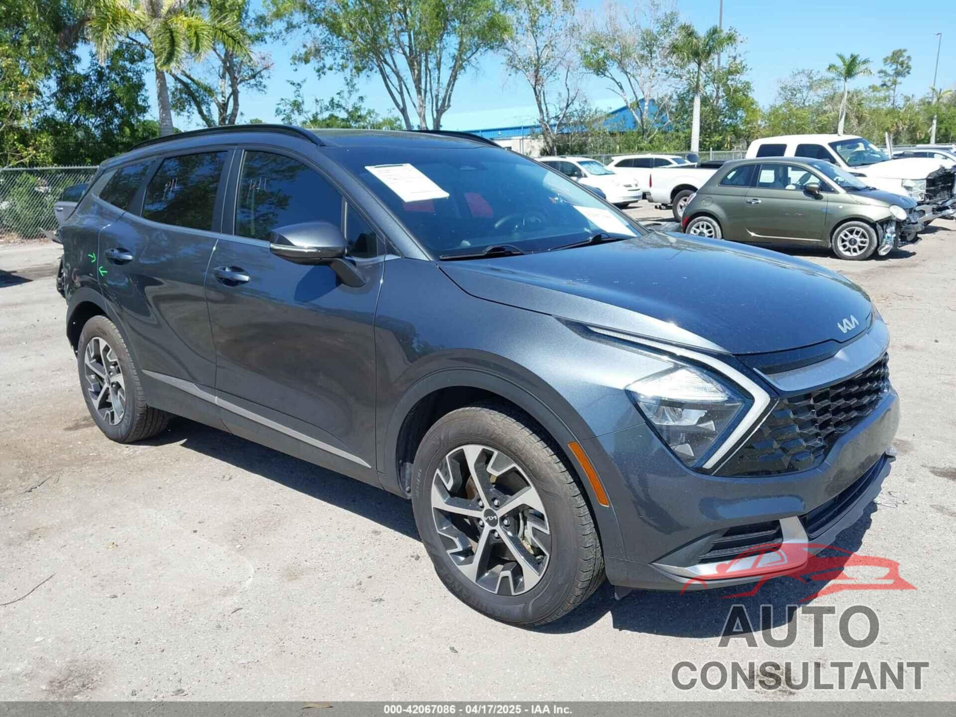 KIA SPORTAGE HYBRID 2023 - KNDPVCAG2P7012651