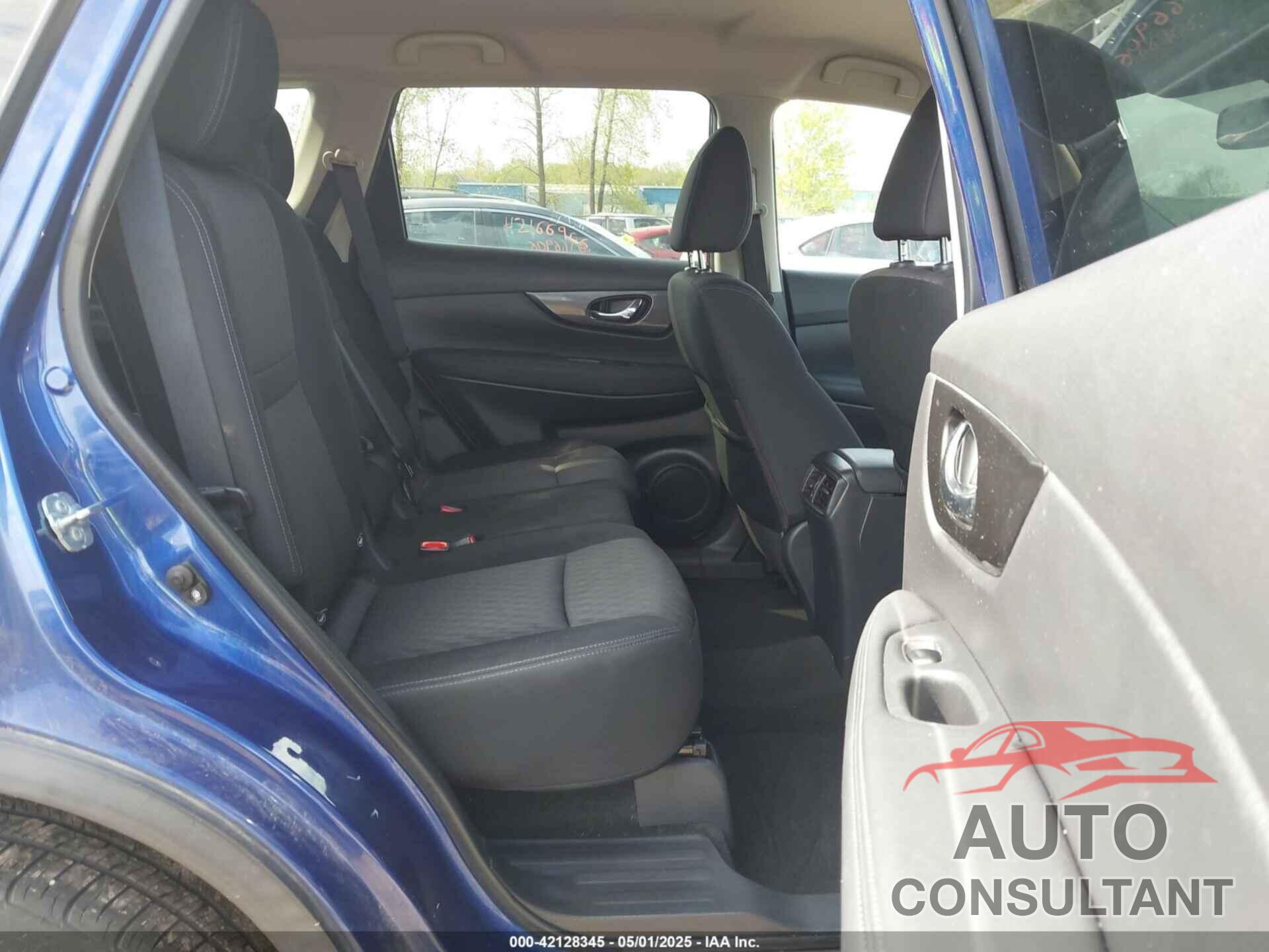 NISSAN ROGUE 2018 - KNMAT2MV4JP545642