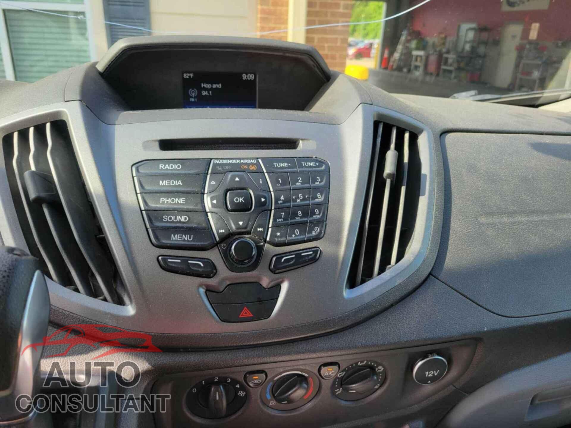 FORD TRANSIT-350 2017 - 1FTBW3XMXHKA23092